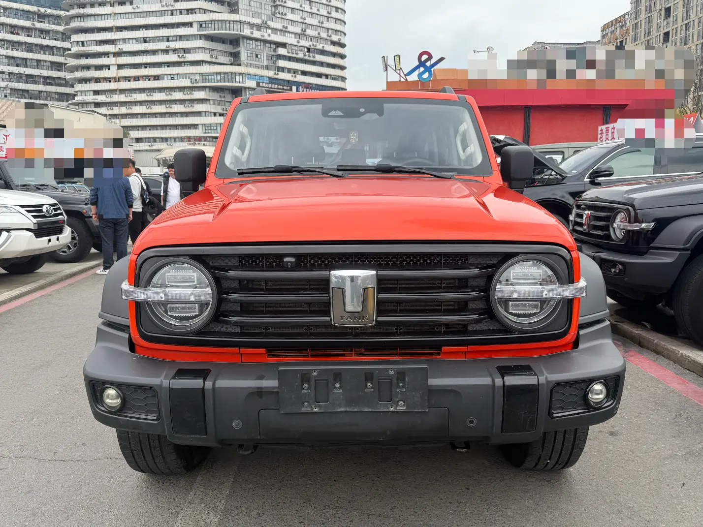 Tank 300  из Китая