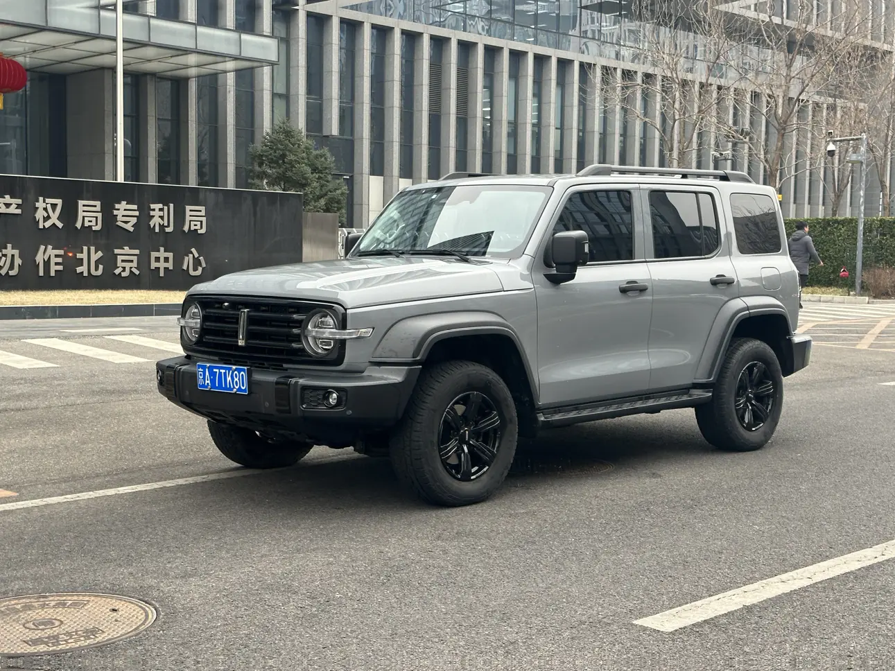 Tank 300  из Китая