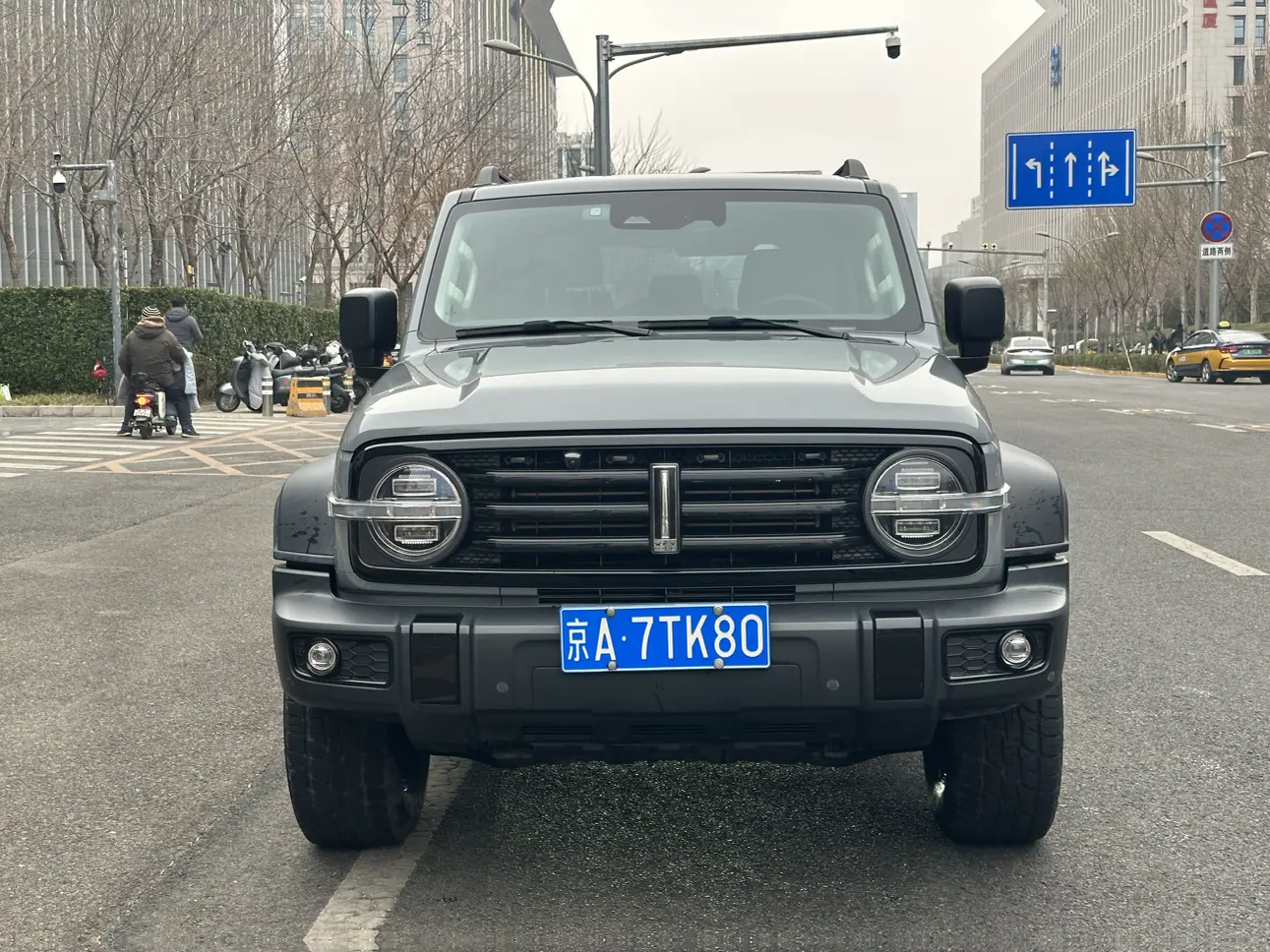 Tank 300  из Китая