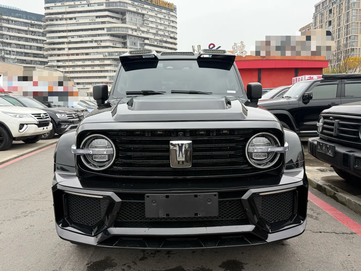 Tank 300  из Китая