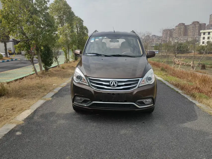 BAIC Weiwang M30  из Китая