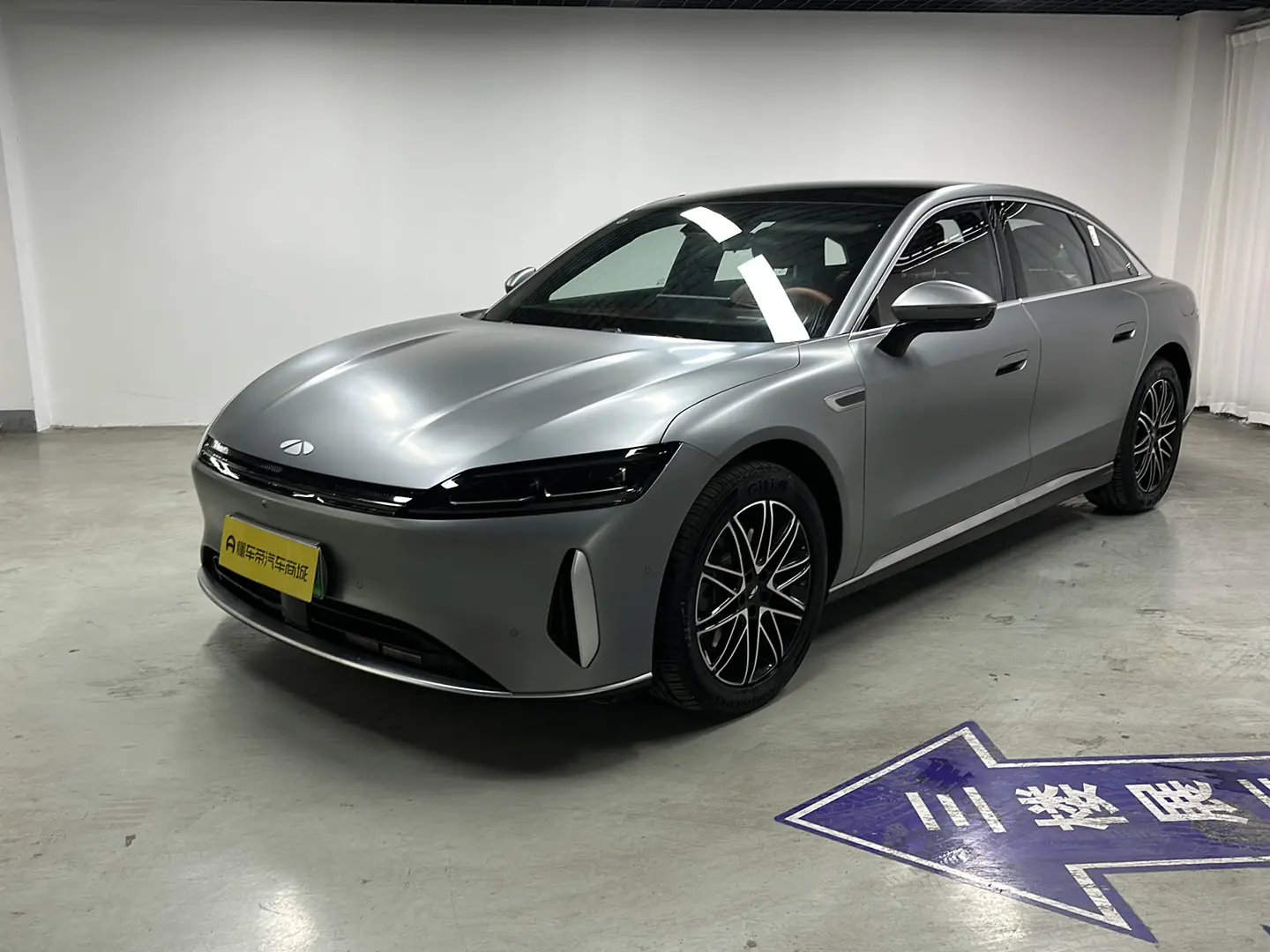 Chery Fengyun A9L  из Китая