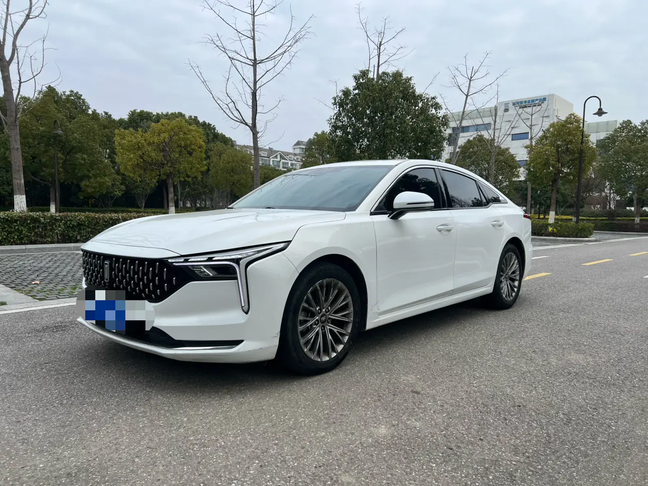 FAW Bestune B70 (Besturn B70)  из Китая