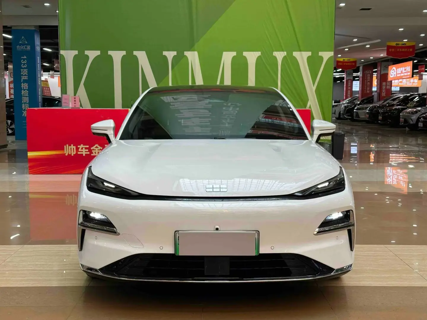 Geely Galaxy Star 8 PHEV  из Китая