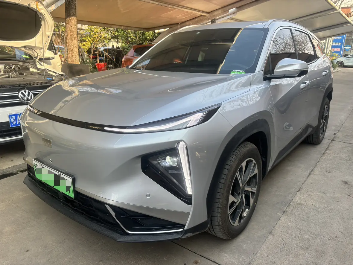 Geely Galaxy L7  из Китая