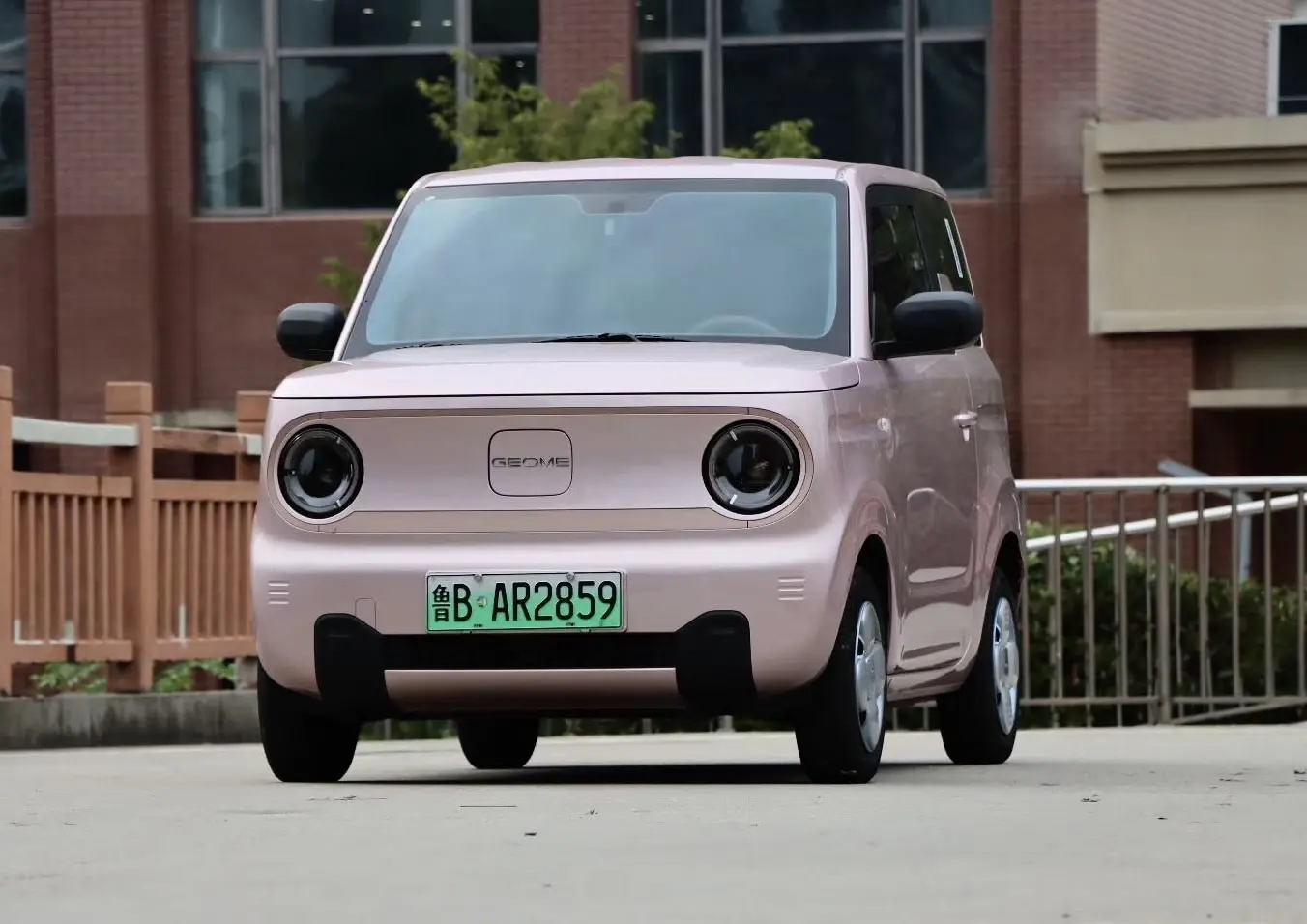 Geely Panda  из Китая