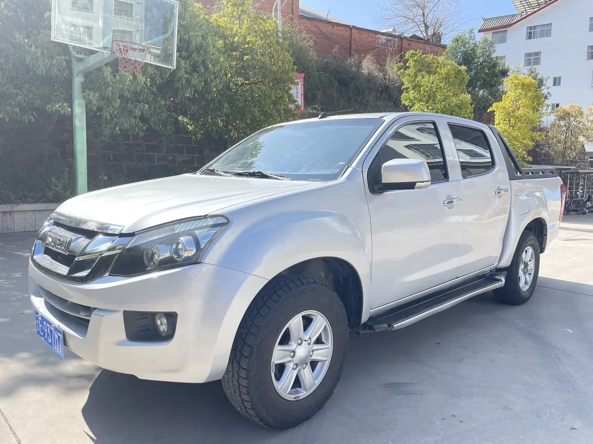 Isuzu Suzutaku