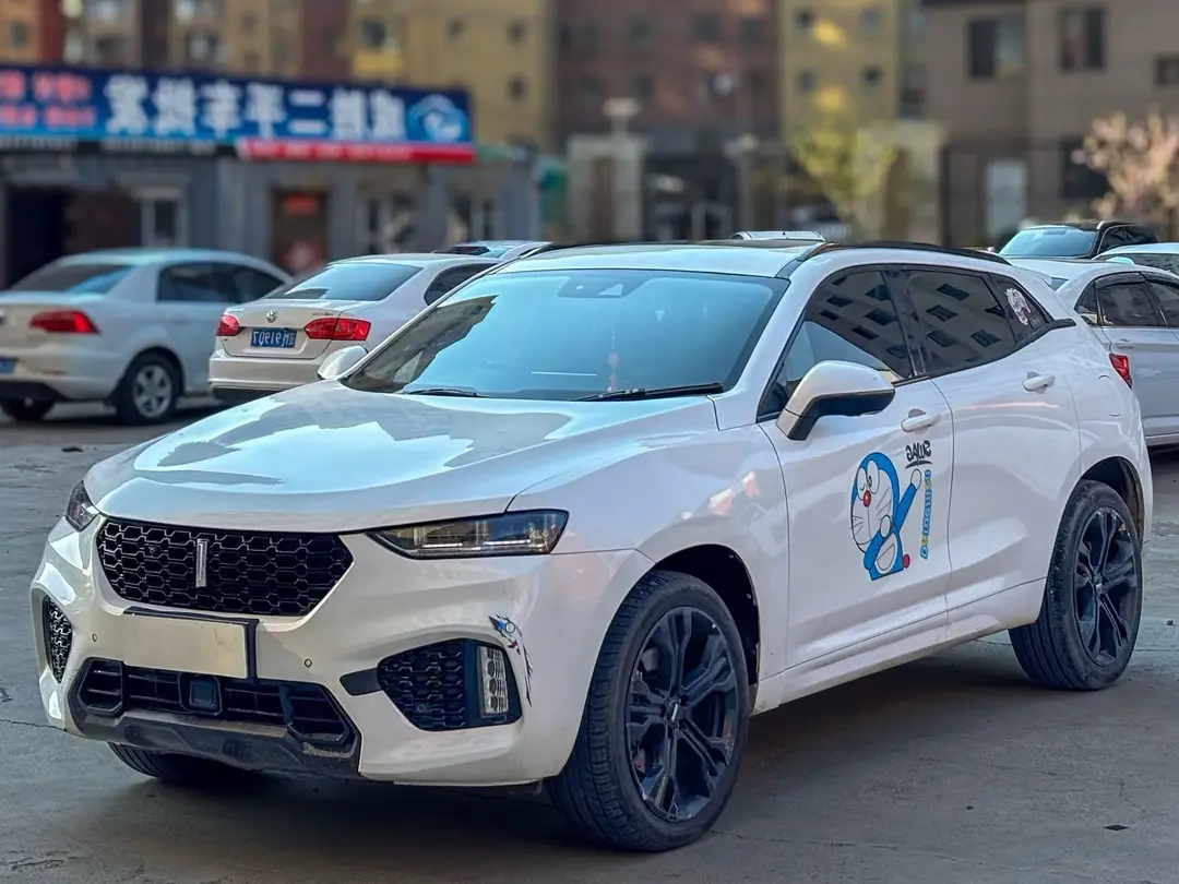 Wey Wei brand VV7