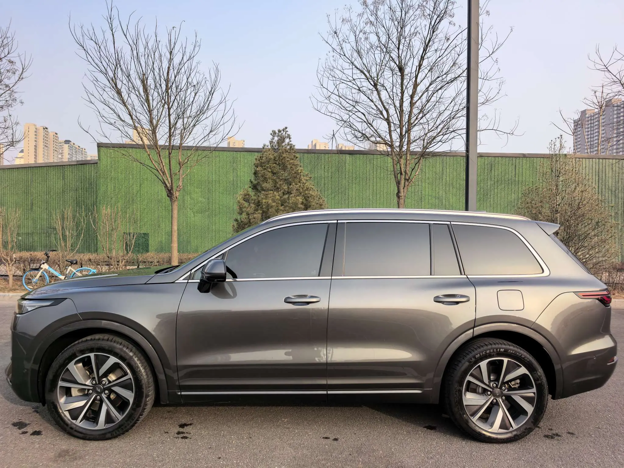 Li ONE (Ideal ONE)  из Китая