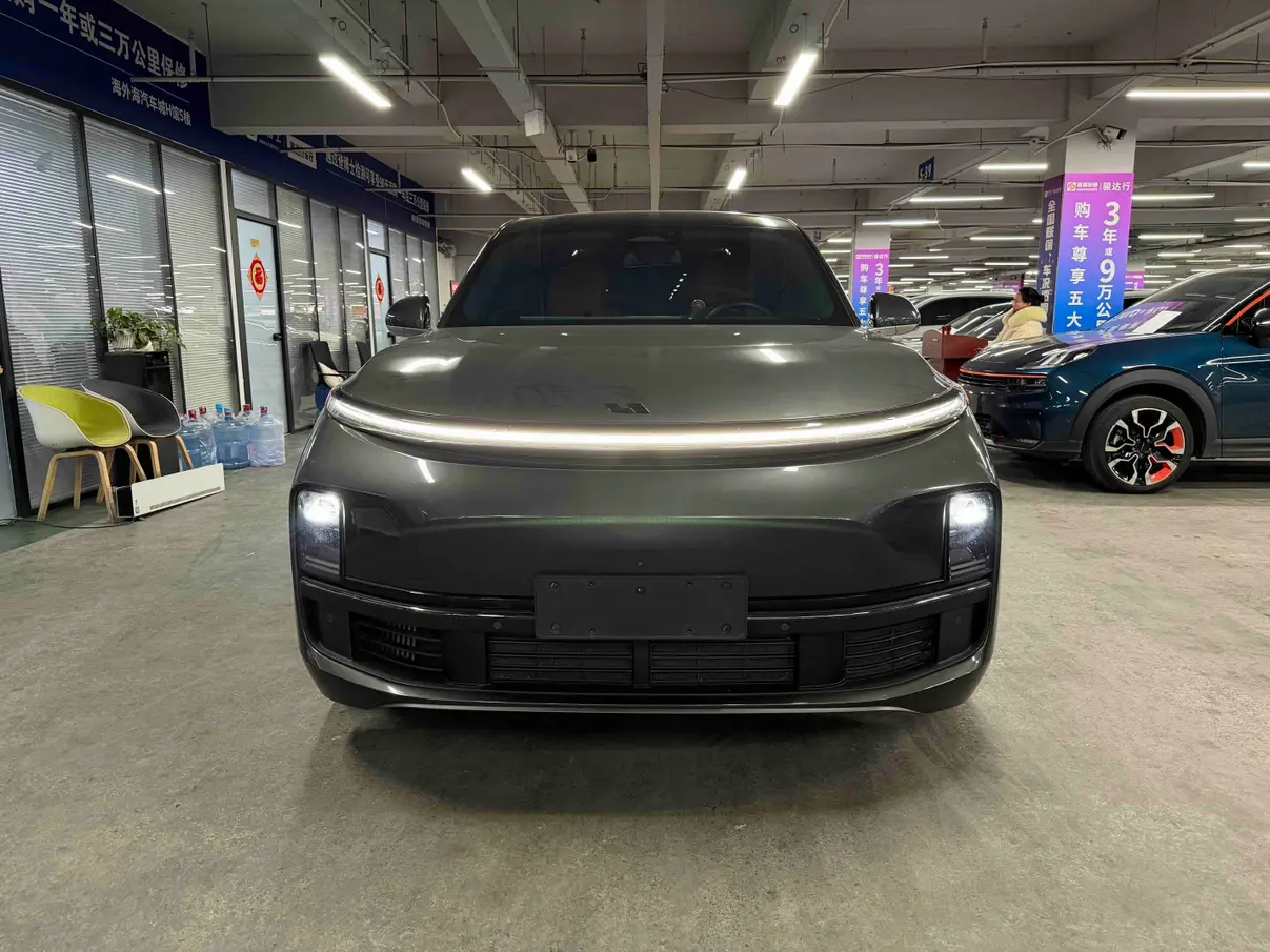 Li L8 (Ideal L8)  из Китая