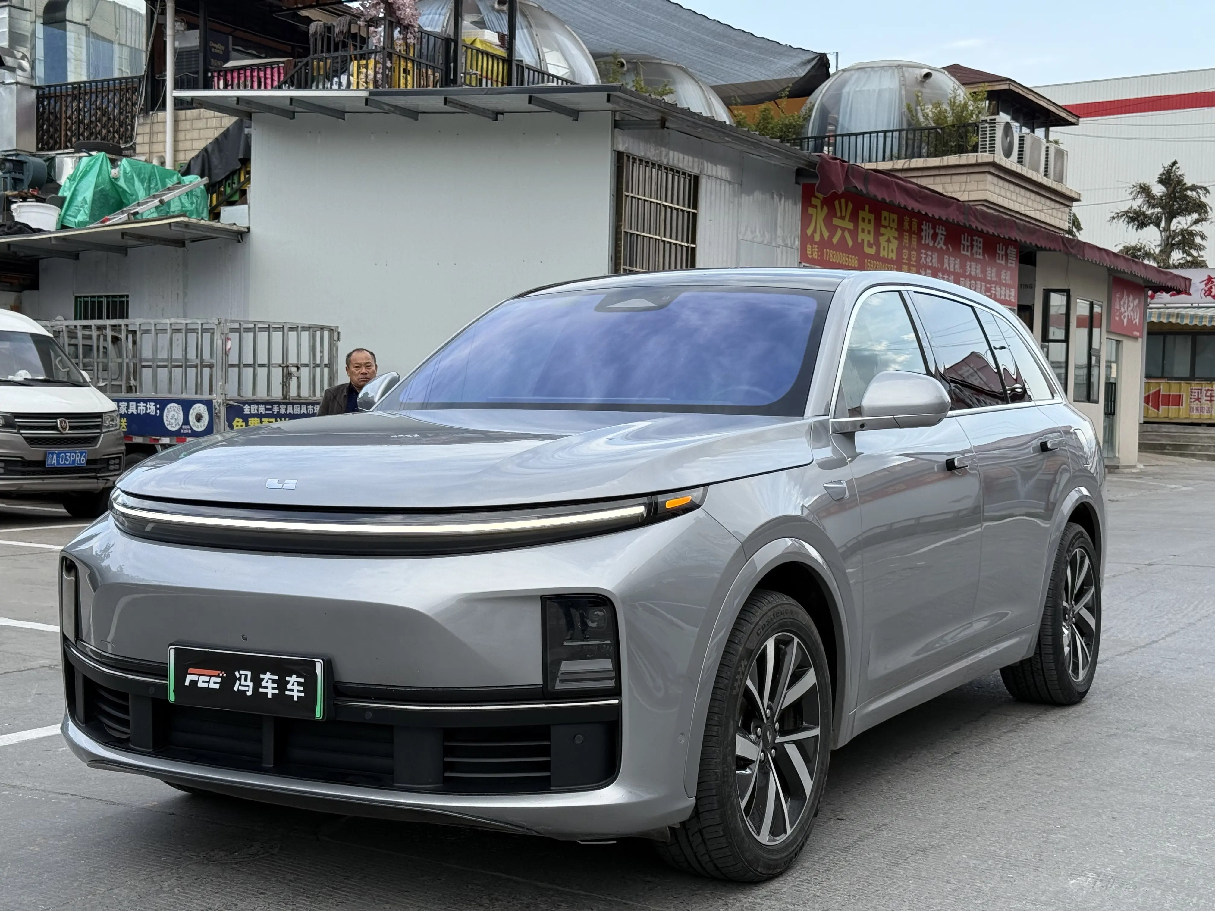 Li L7 (Ideal L7)  из Китая