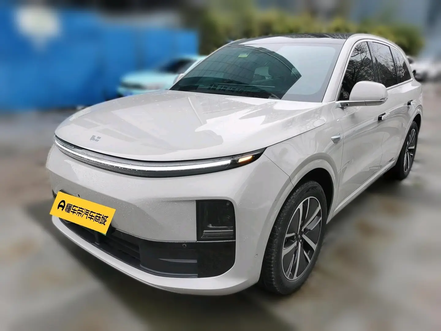 Li L6 (Ideal L6)  из Китая