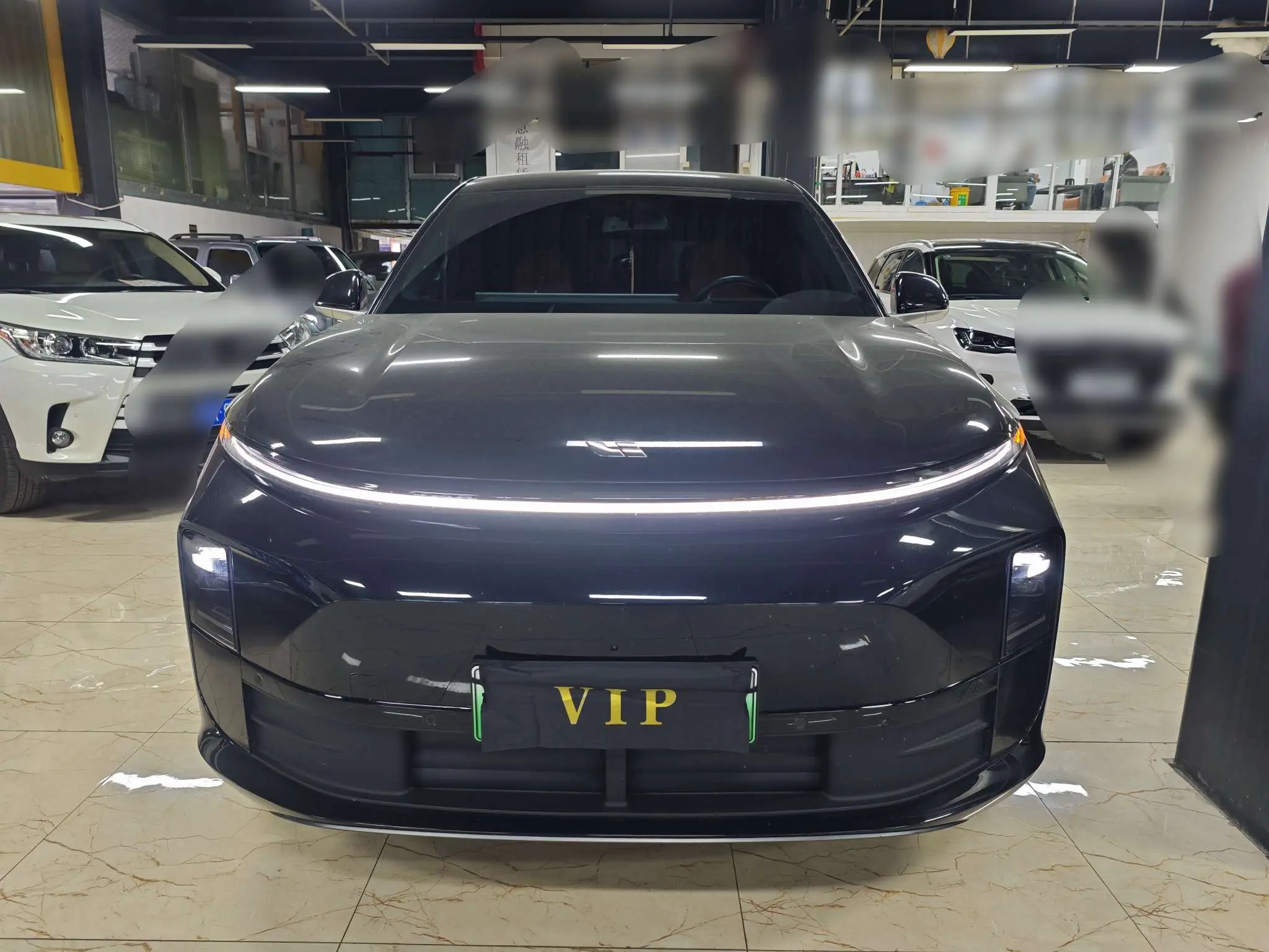 Li L6 (Ideal L6)  из Китая