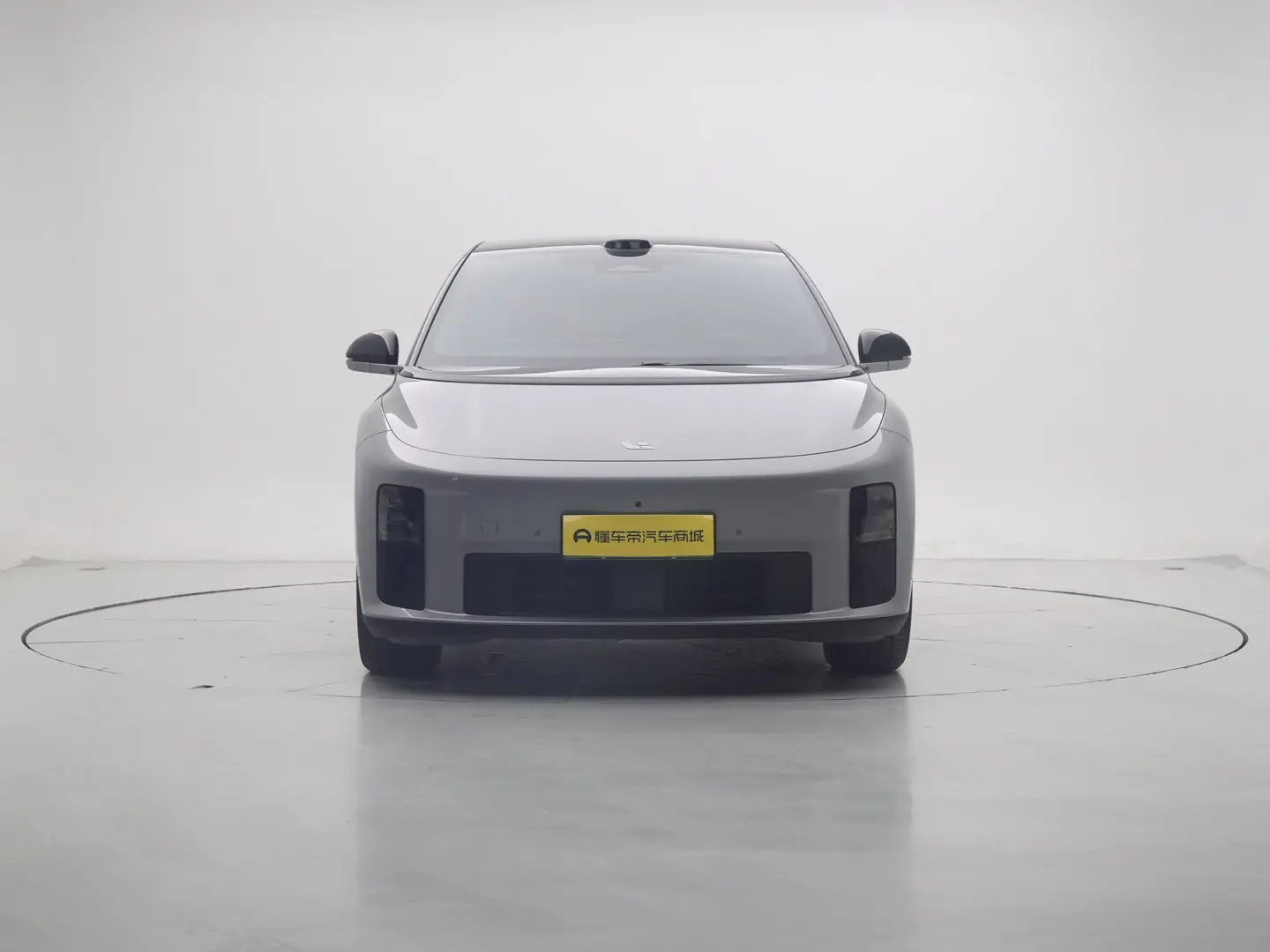 Li Ideal i6  из Китая