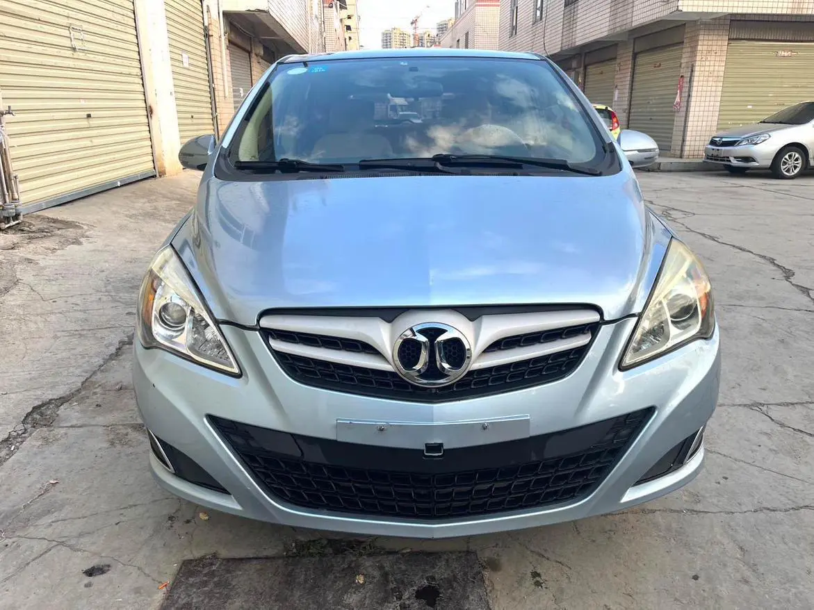 BAIC Motor E Series  из Китая