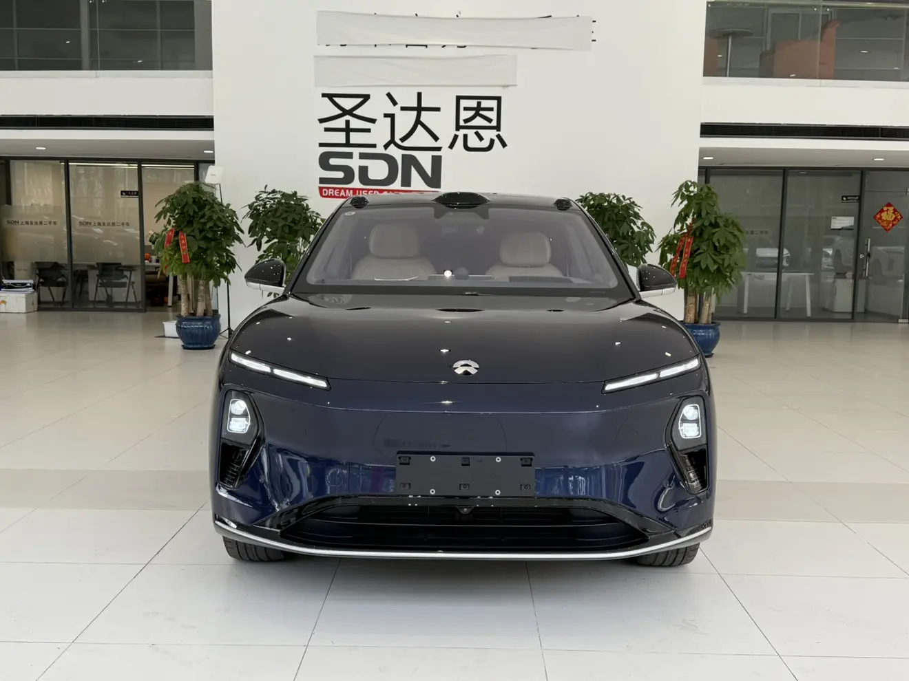 NIO ET9  из Китая