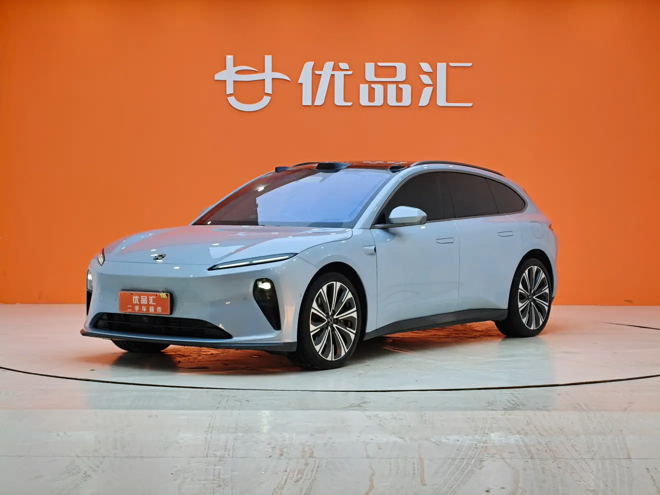 NIO ET5T  из Китая