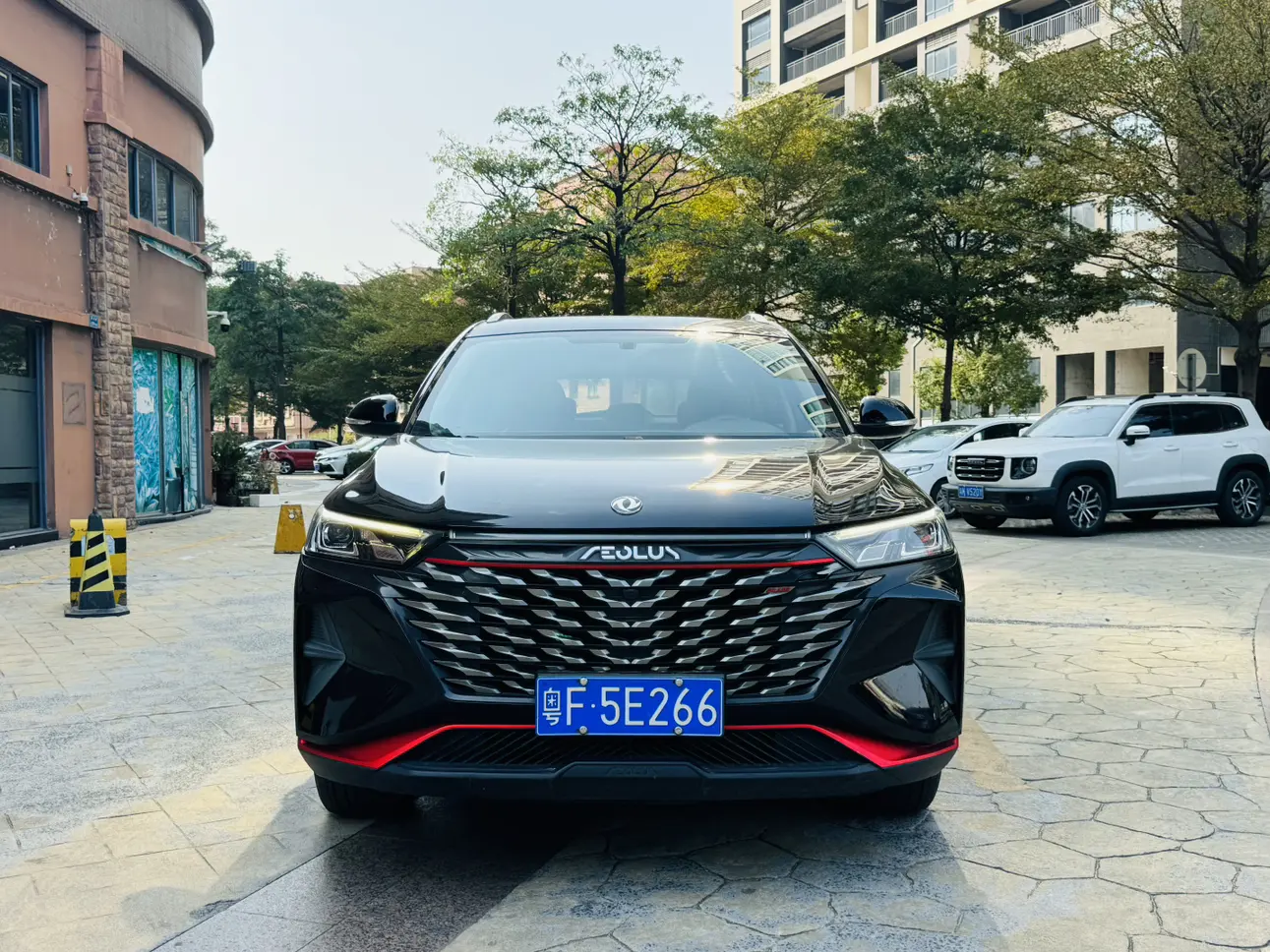 Dongfeng Fengshen AX7  из Китая