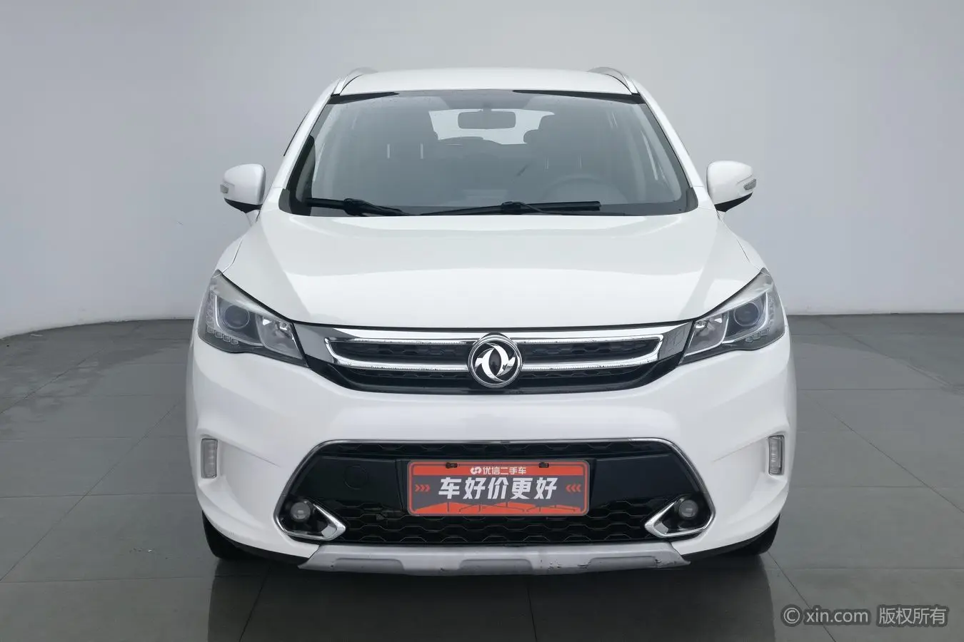 Dongfeng Fengshen AX5  из Китая