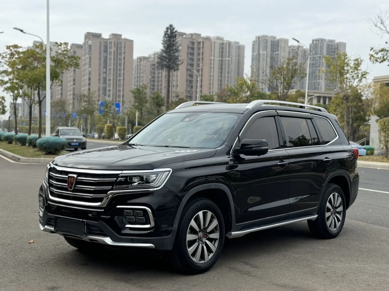 Roewe RX8  из Китая
