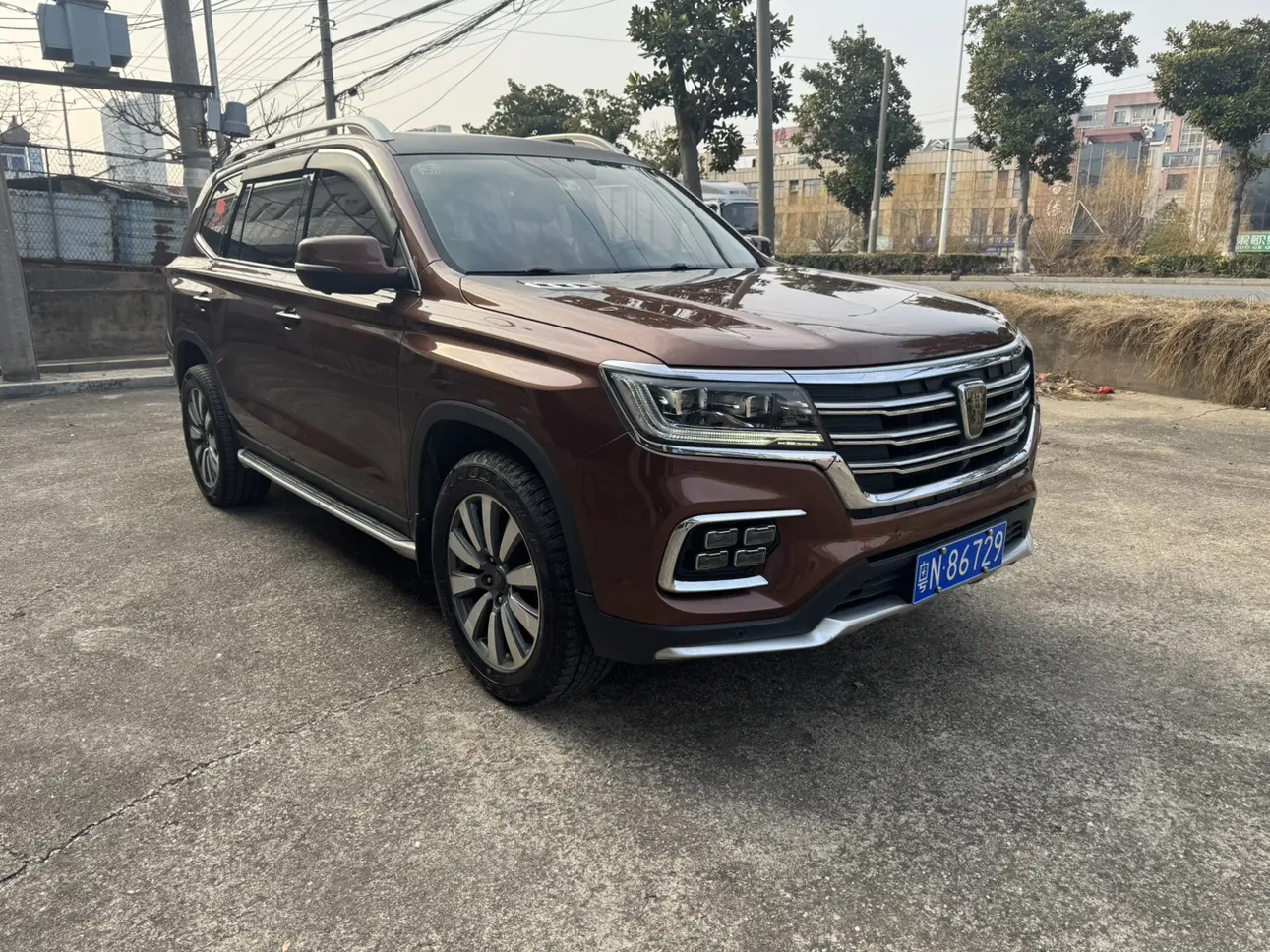 Roewe RX8  из Китая