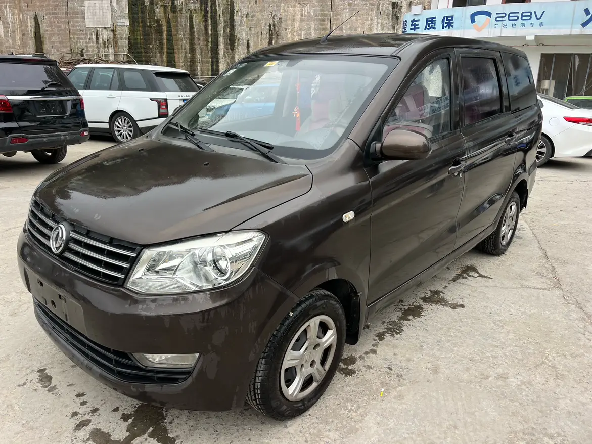 Dongfeng Fengon 330  из Китая