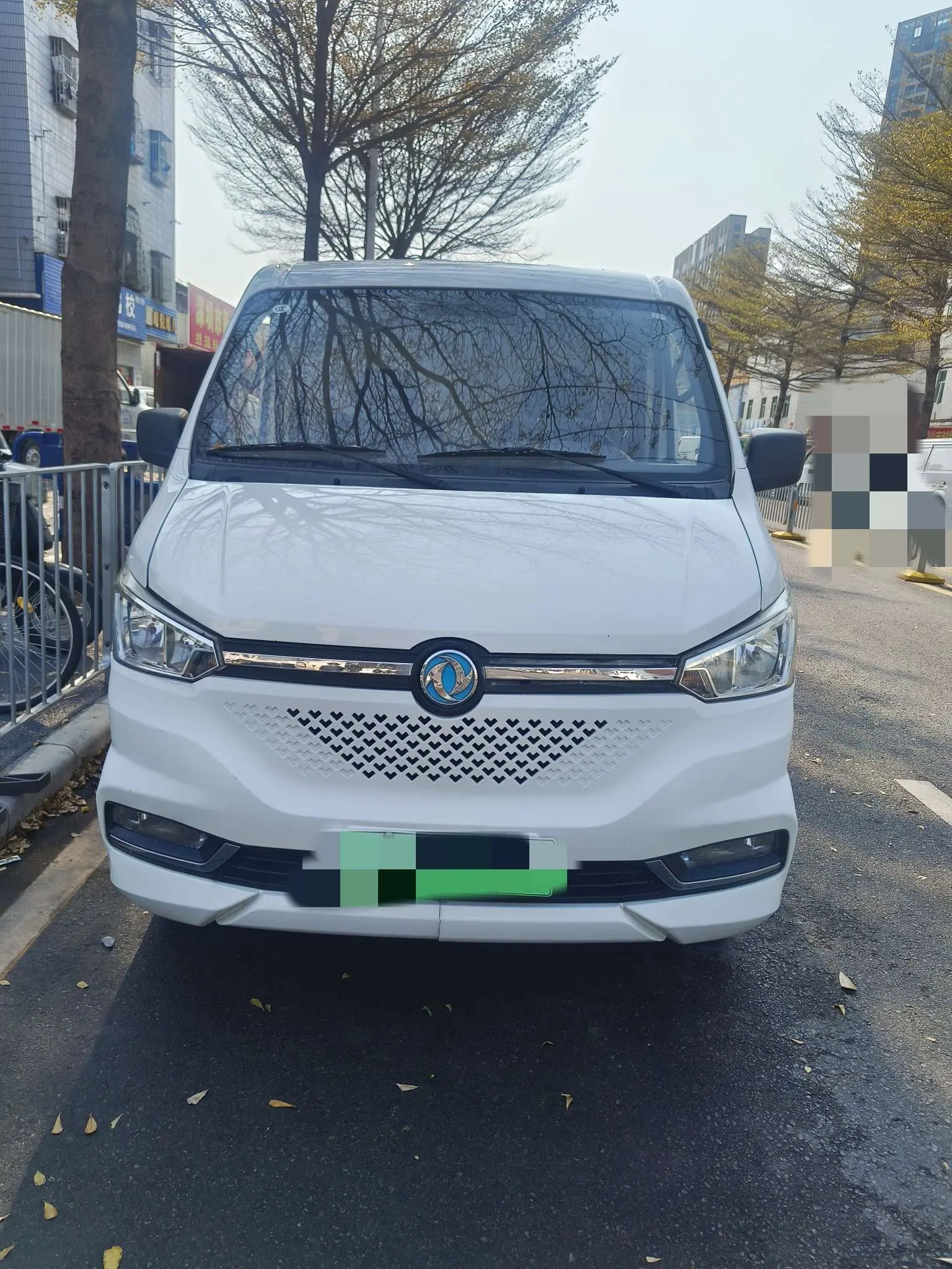 Dongfeng Yufeng EM26  из Китая