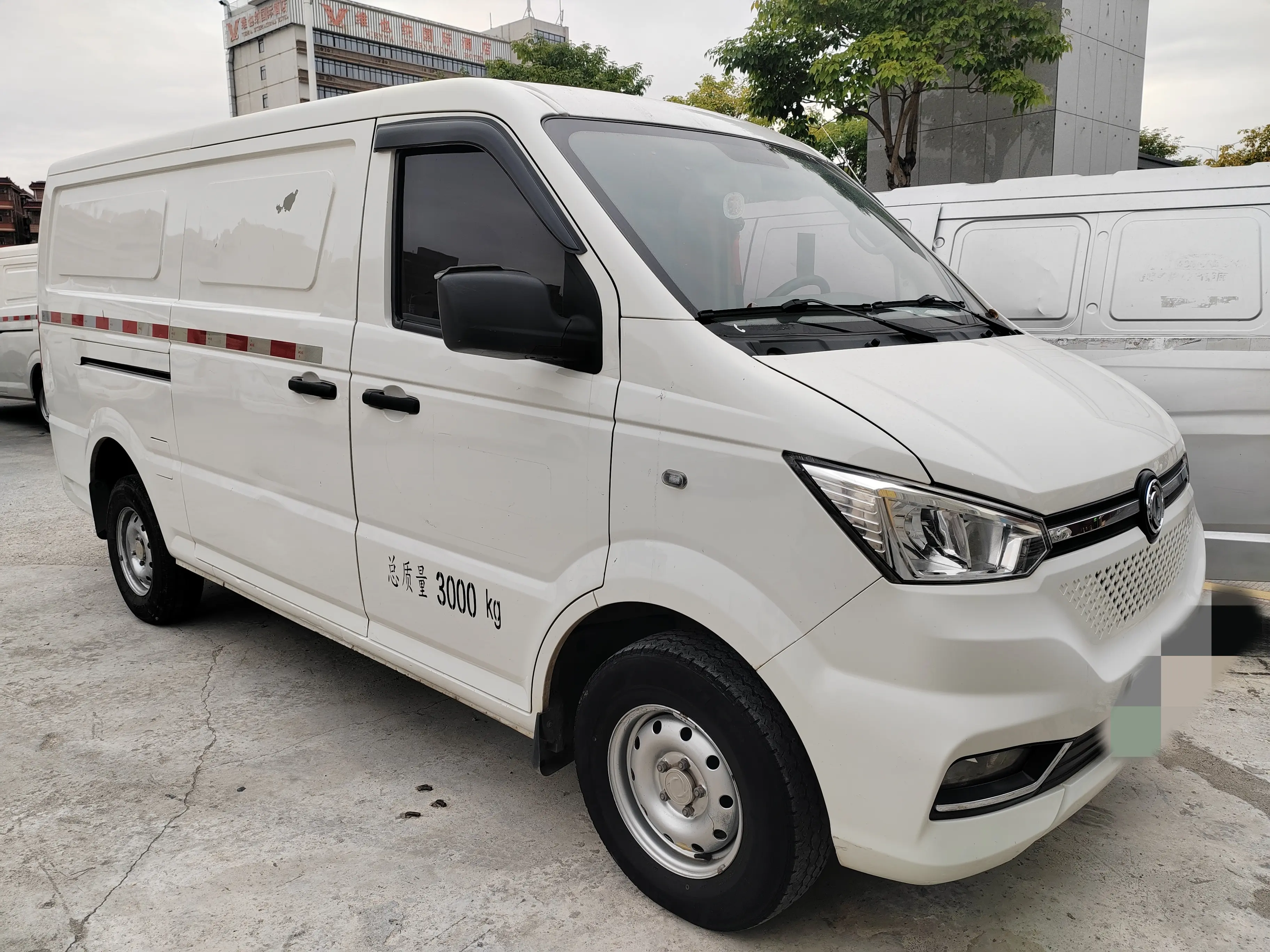 Dongfeng Yufeng EM26  из Китая