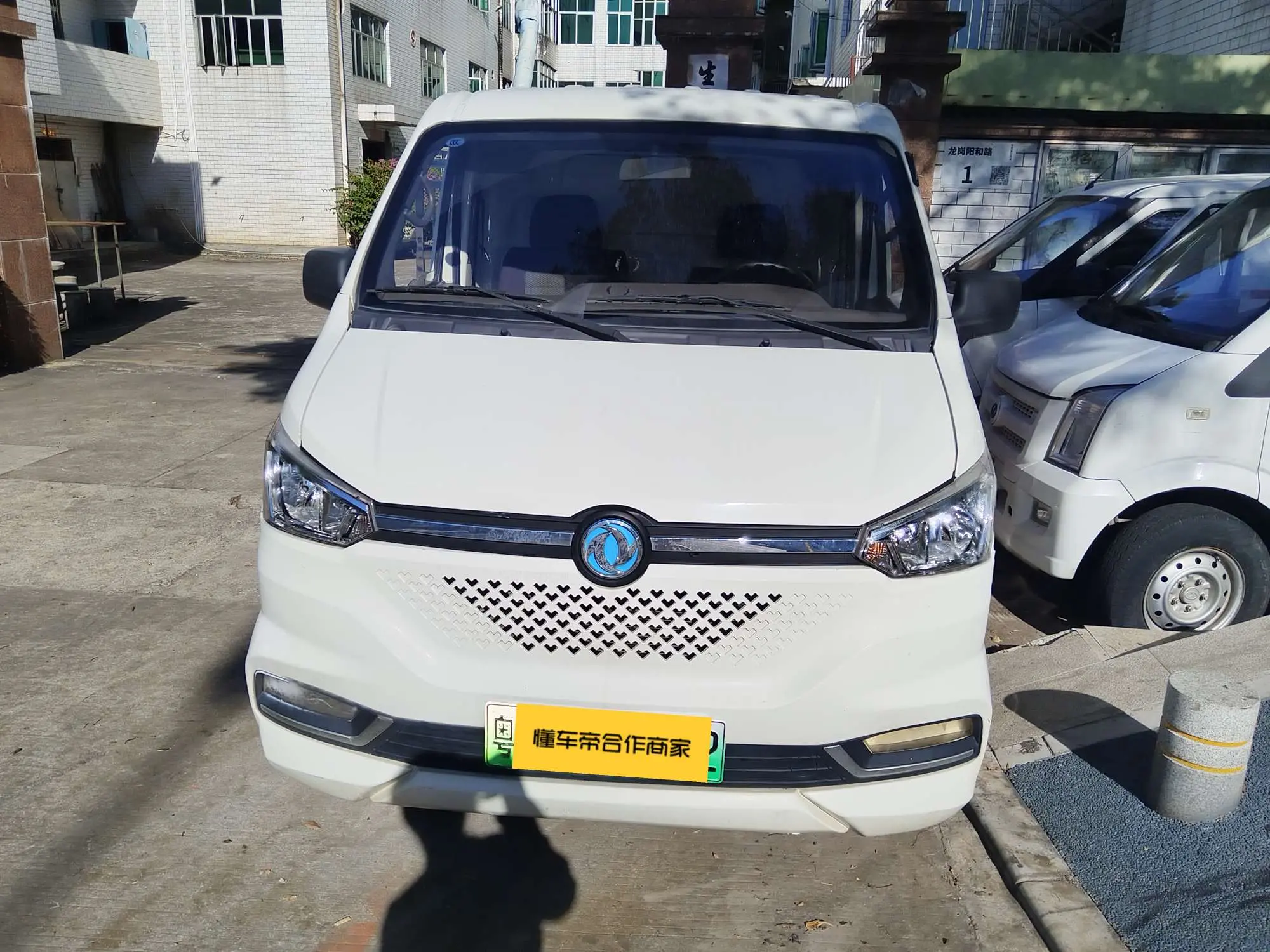 Dongfeng Yufeng EM26  из Китая