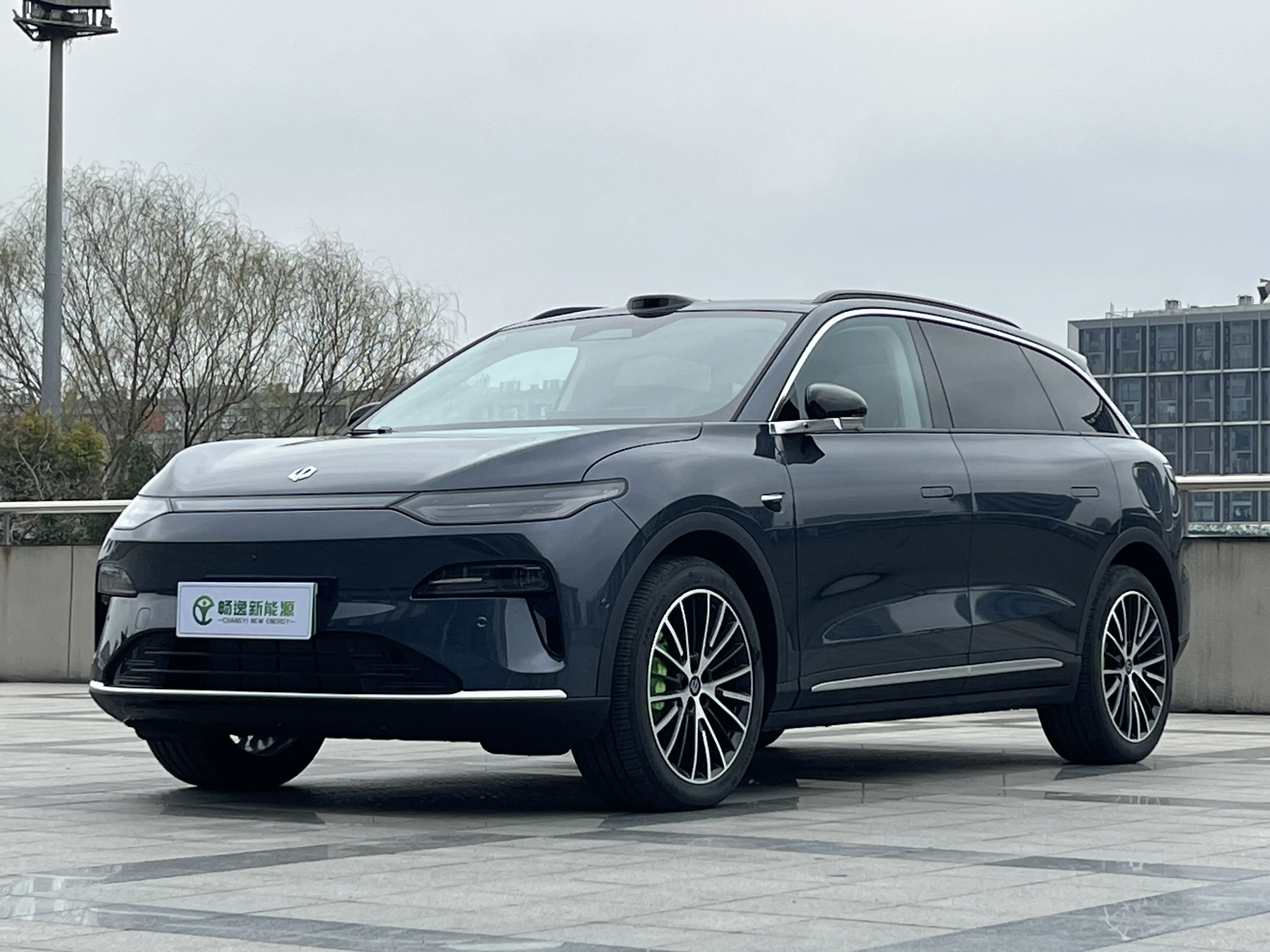 Leapmotor Zero running C11  из Китая