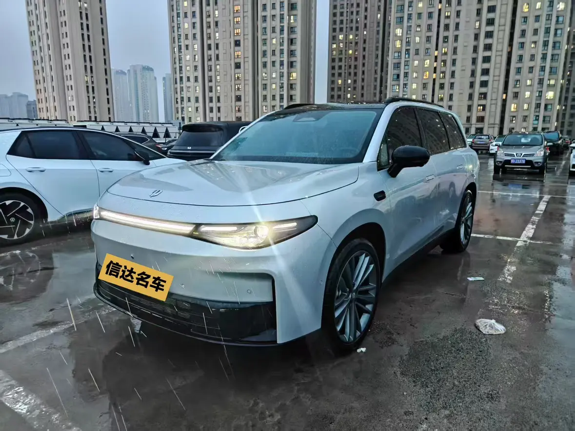 Leapmotor C16  из Китая