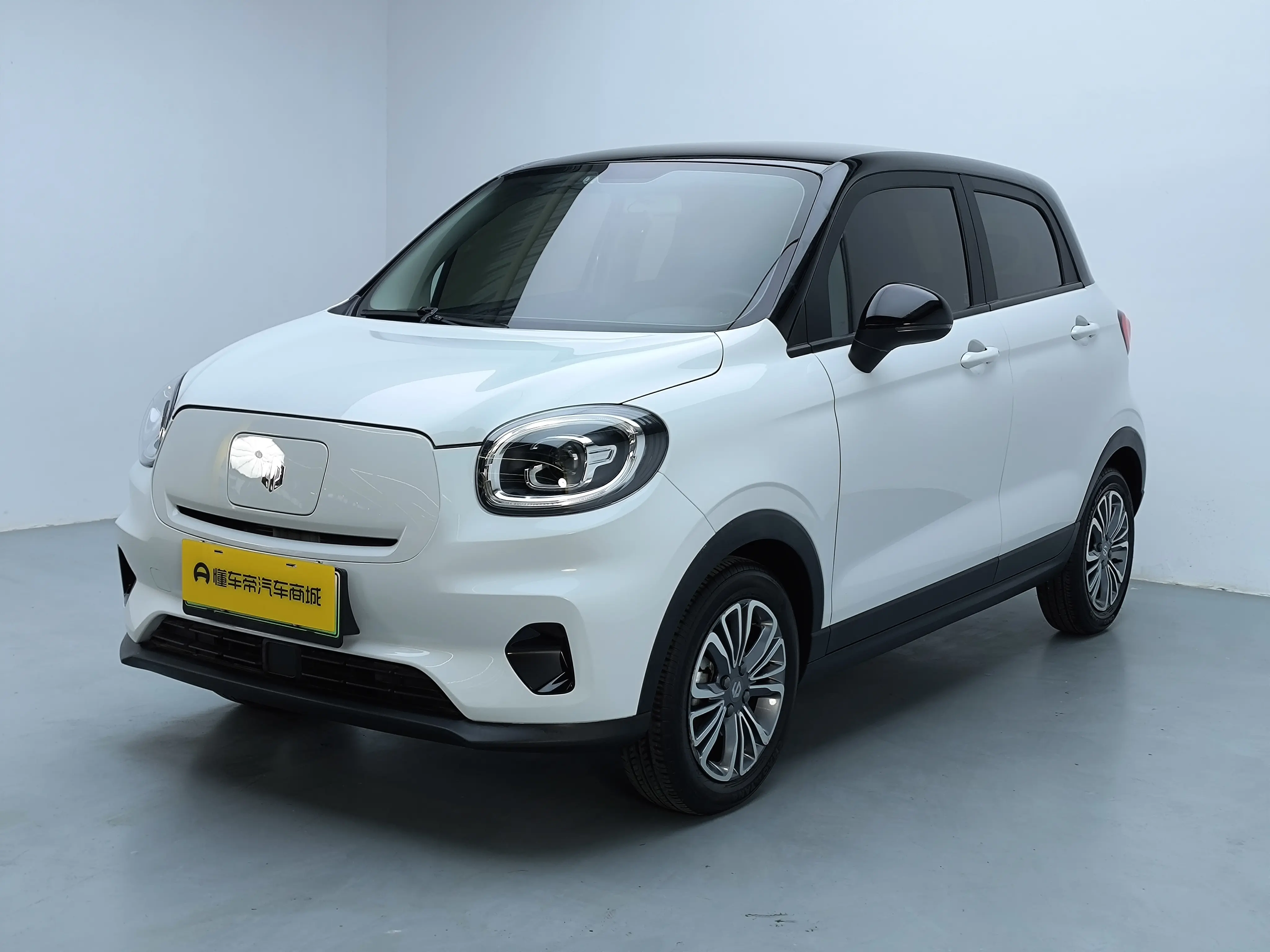 Leapmotor Zero running T03  из Китая