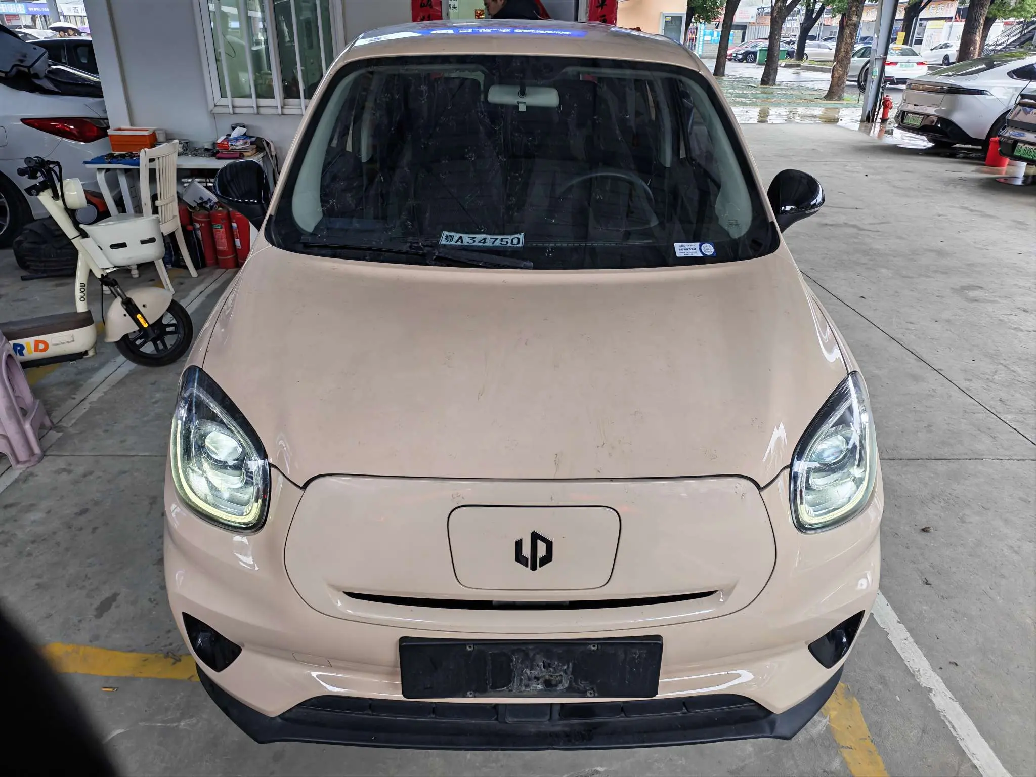 Leapmotor Zero running T03  из Китая