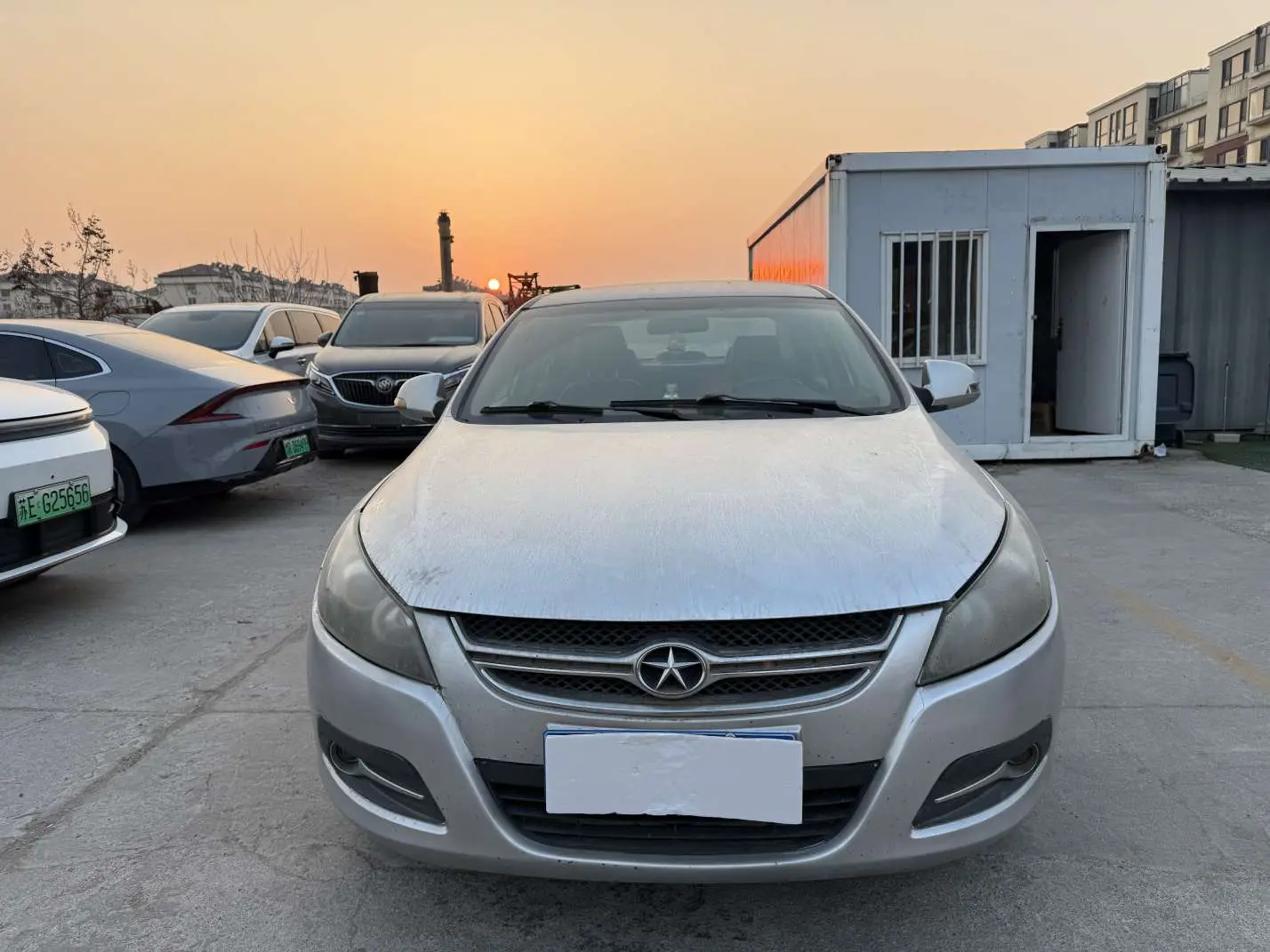 Jiangxi Heyue  из Китая