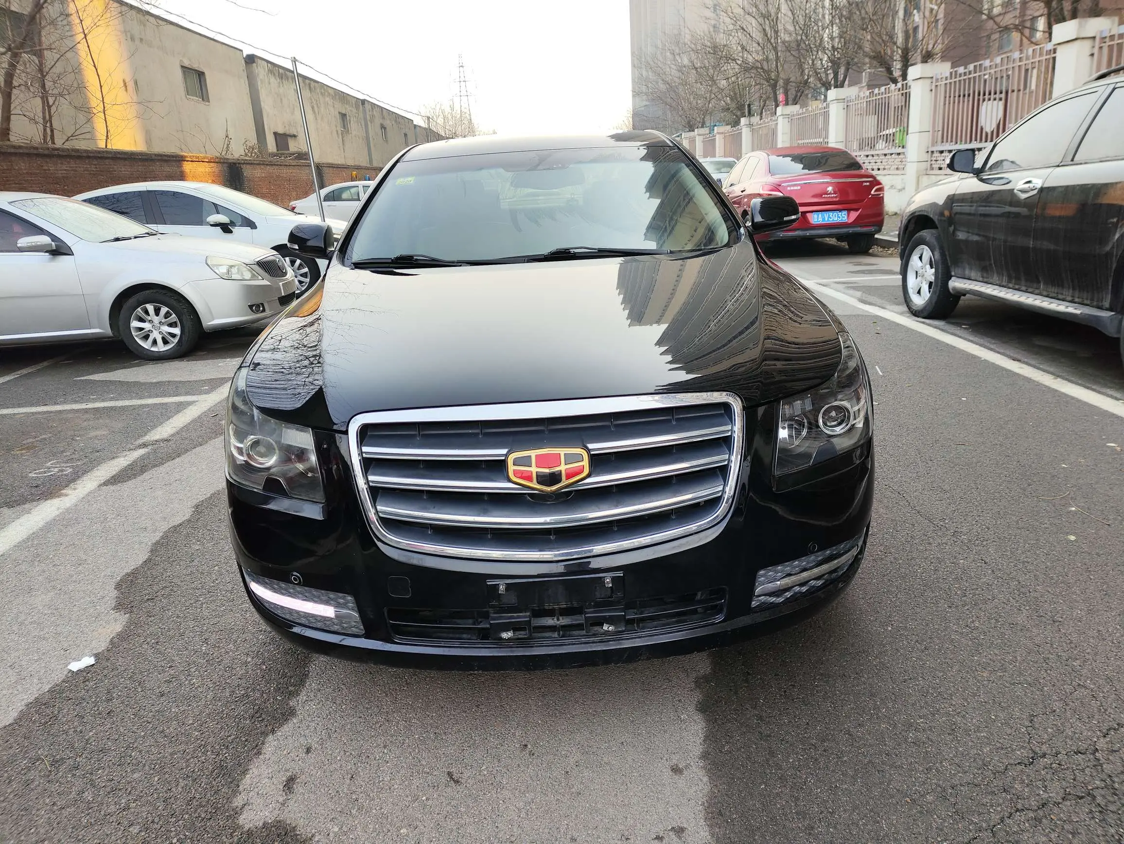 Geely EC8  из Китая