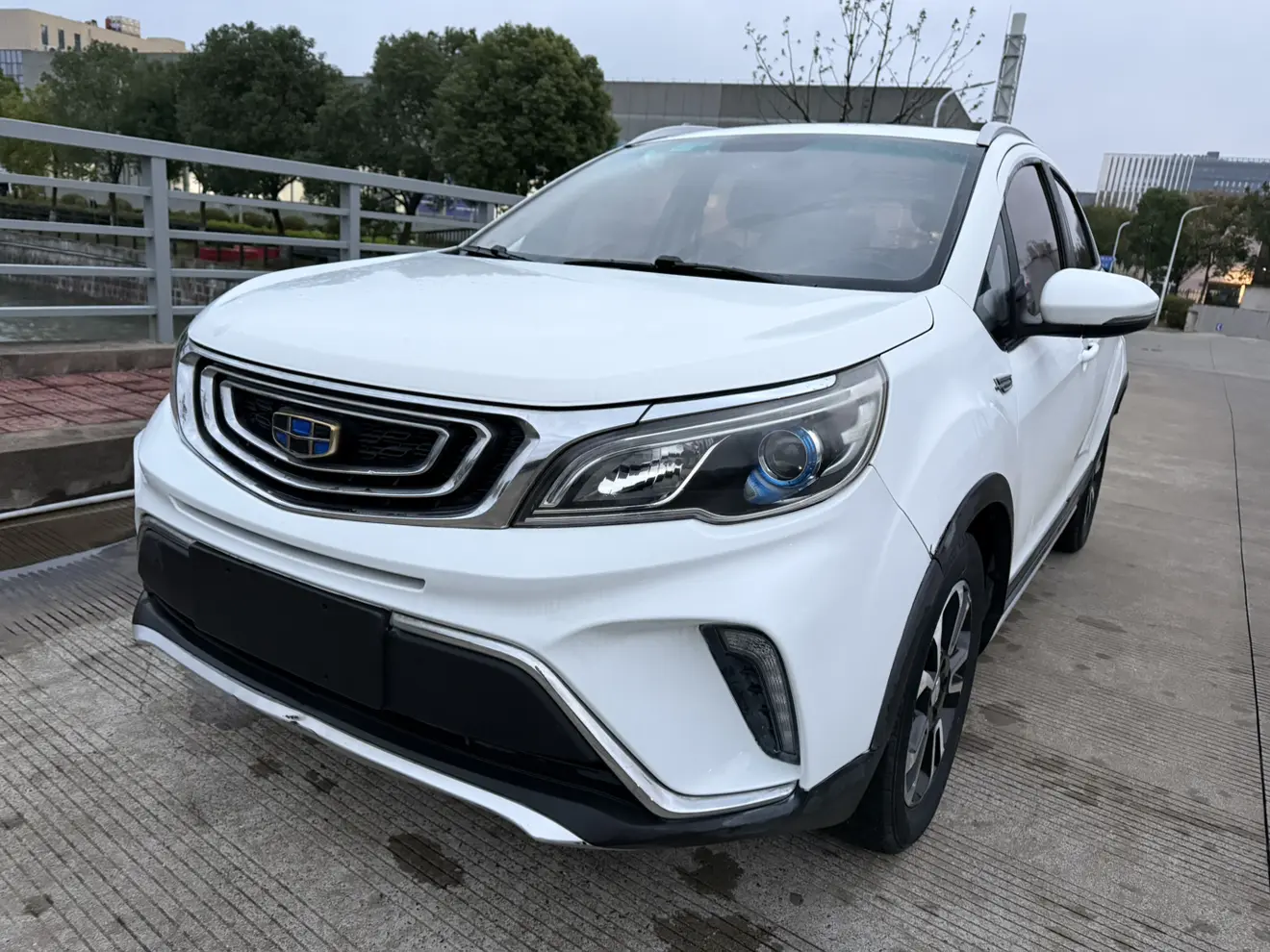 Geely Vision X3  из Китая