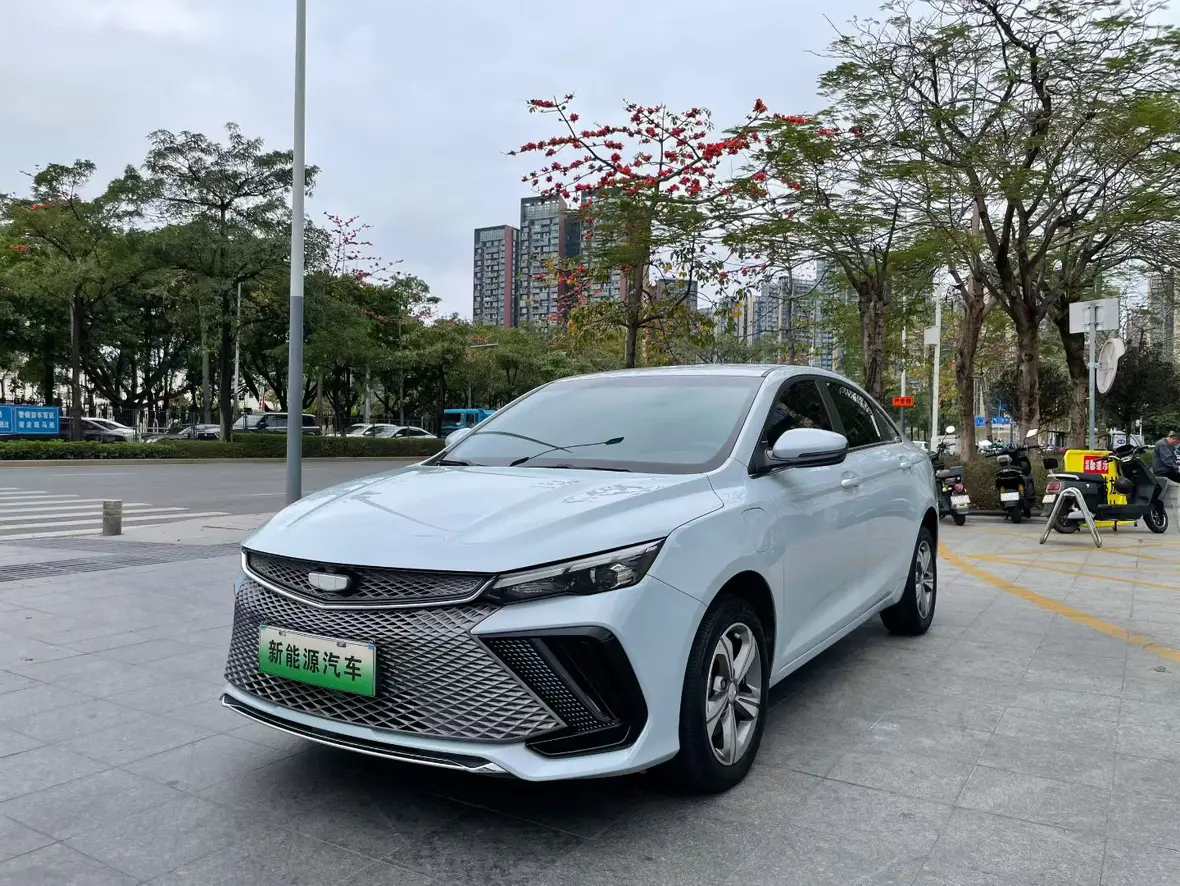 Geely Emgrand L HiP  из Китая