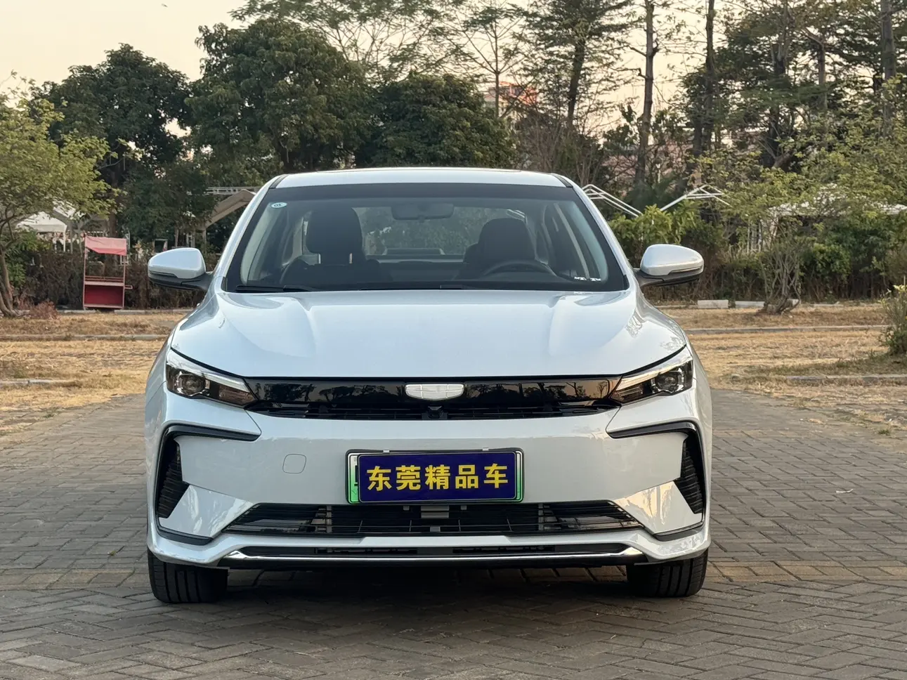 Geely Emgrand L HiP  из Китая