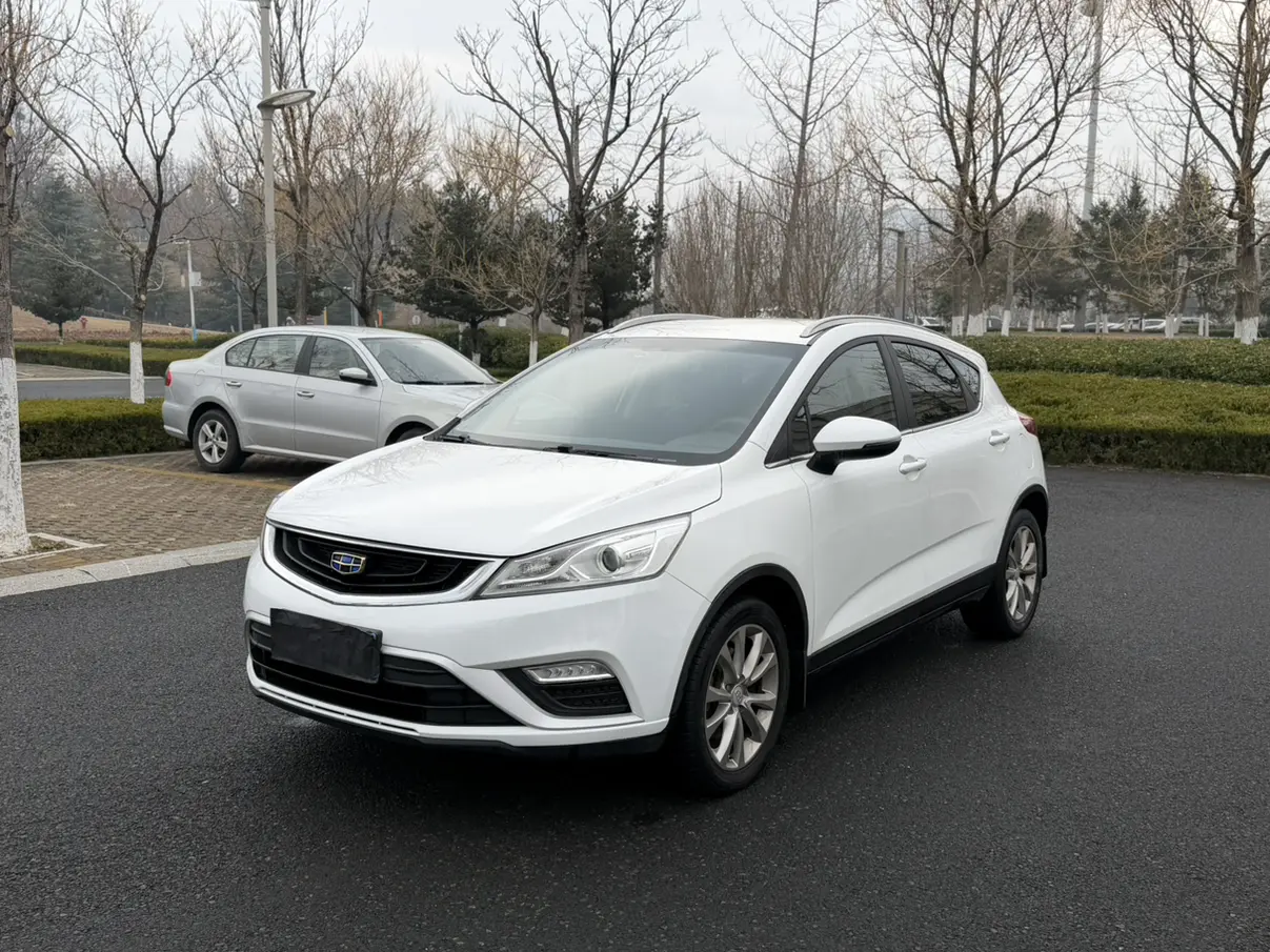 Geely Emgrand GS  из Китая