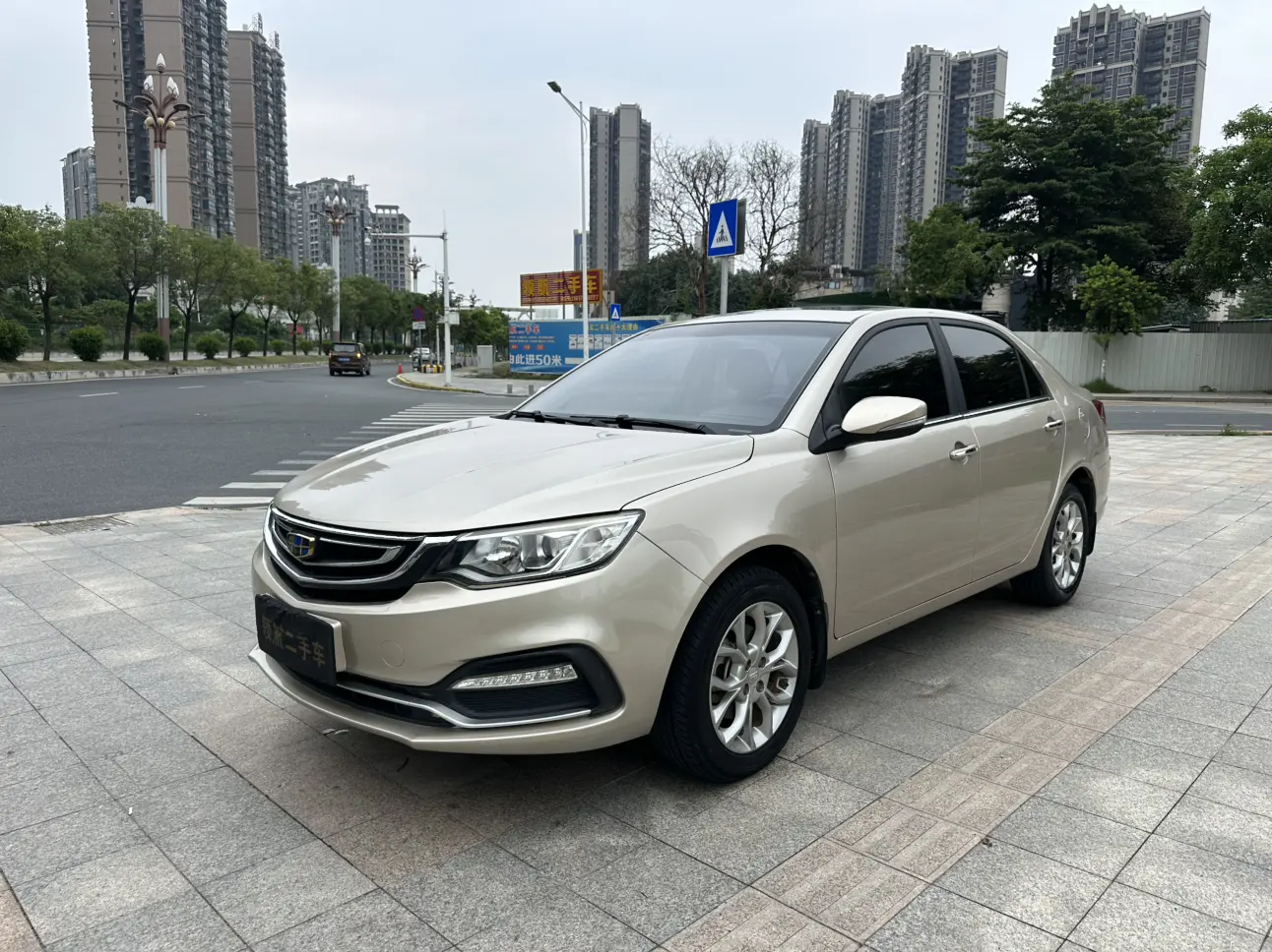 Geely Vision  из Китая