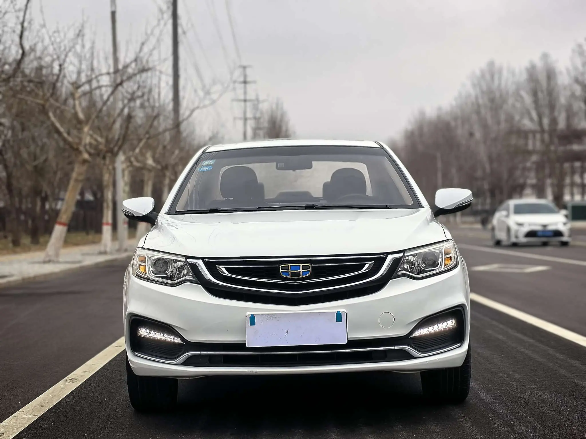 Geely Vision  из Китая