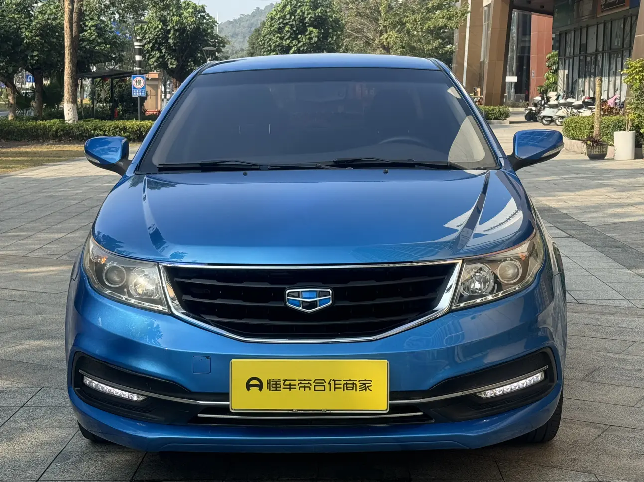 Geely Vision  из Китая