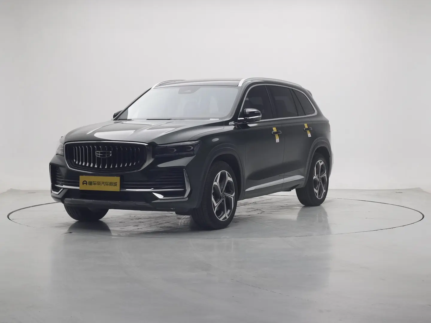 Geely Monjaro (Xingyue L)  из Китая