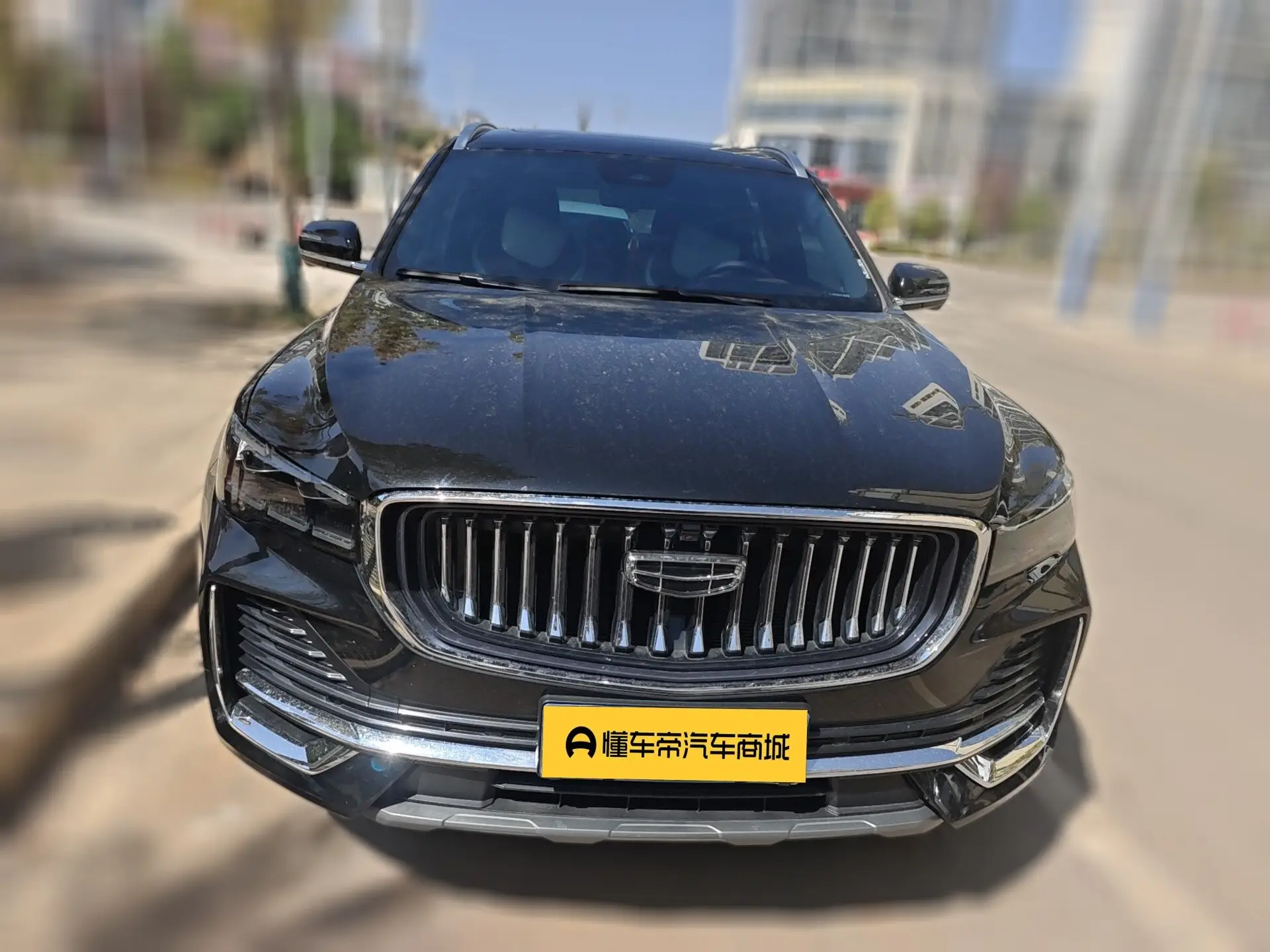 Geely Monjaro (Xingyue L)  из Китая