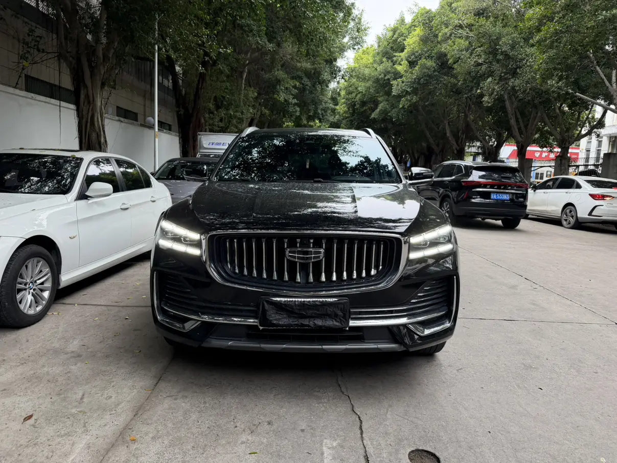 Geely Monjaro (Xingyue L)  из Китая