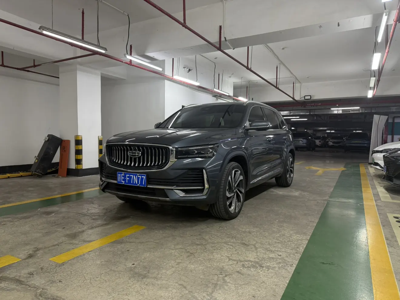 Geely Monjaro (Xingyue L)  из Китая