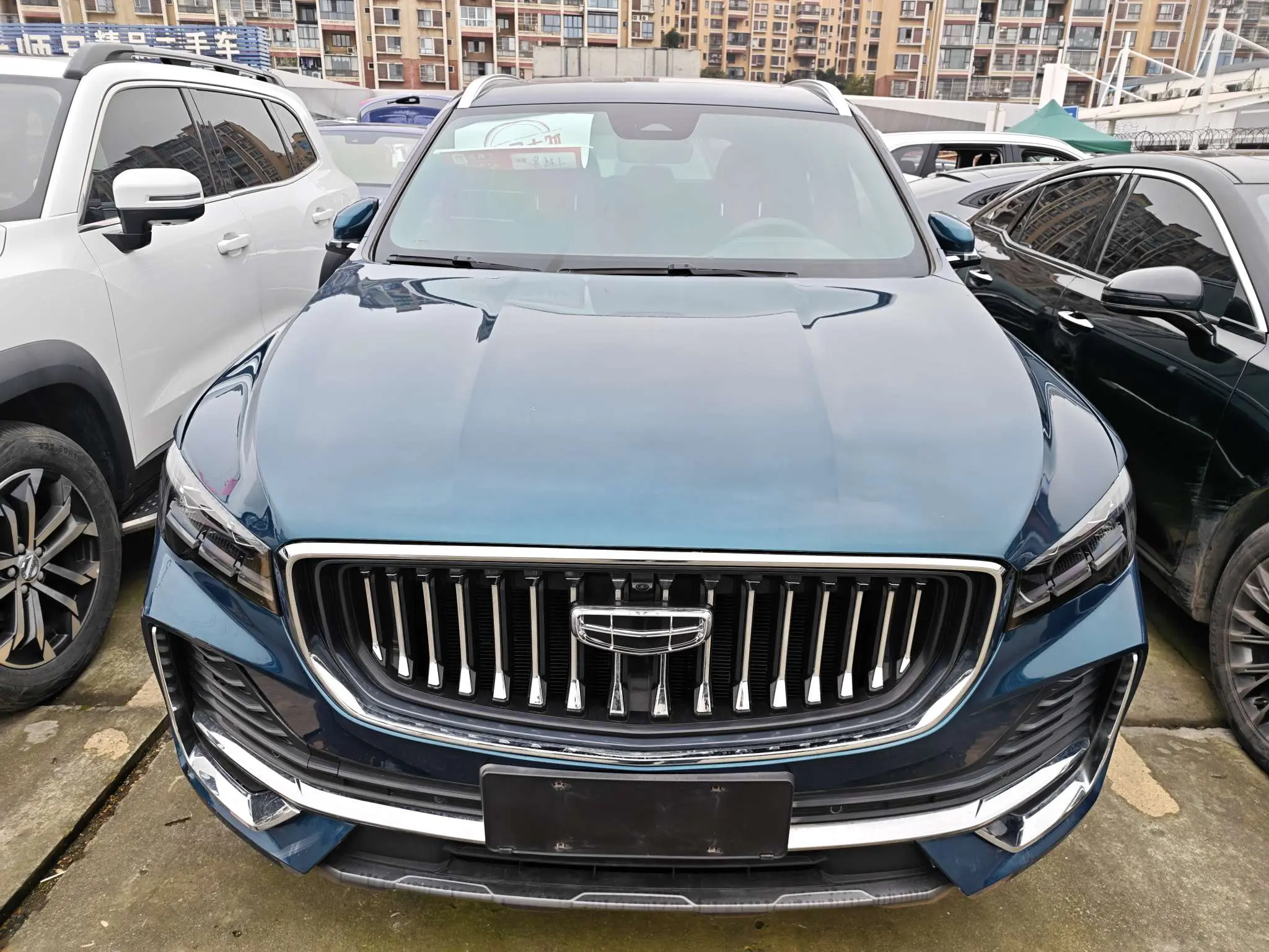 Geely Monjaro (Xingyue L)  из Китая