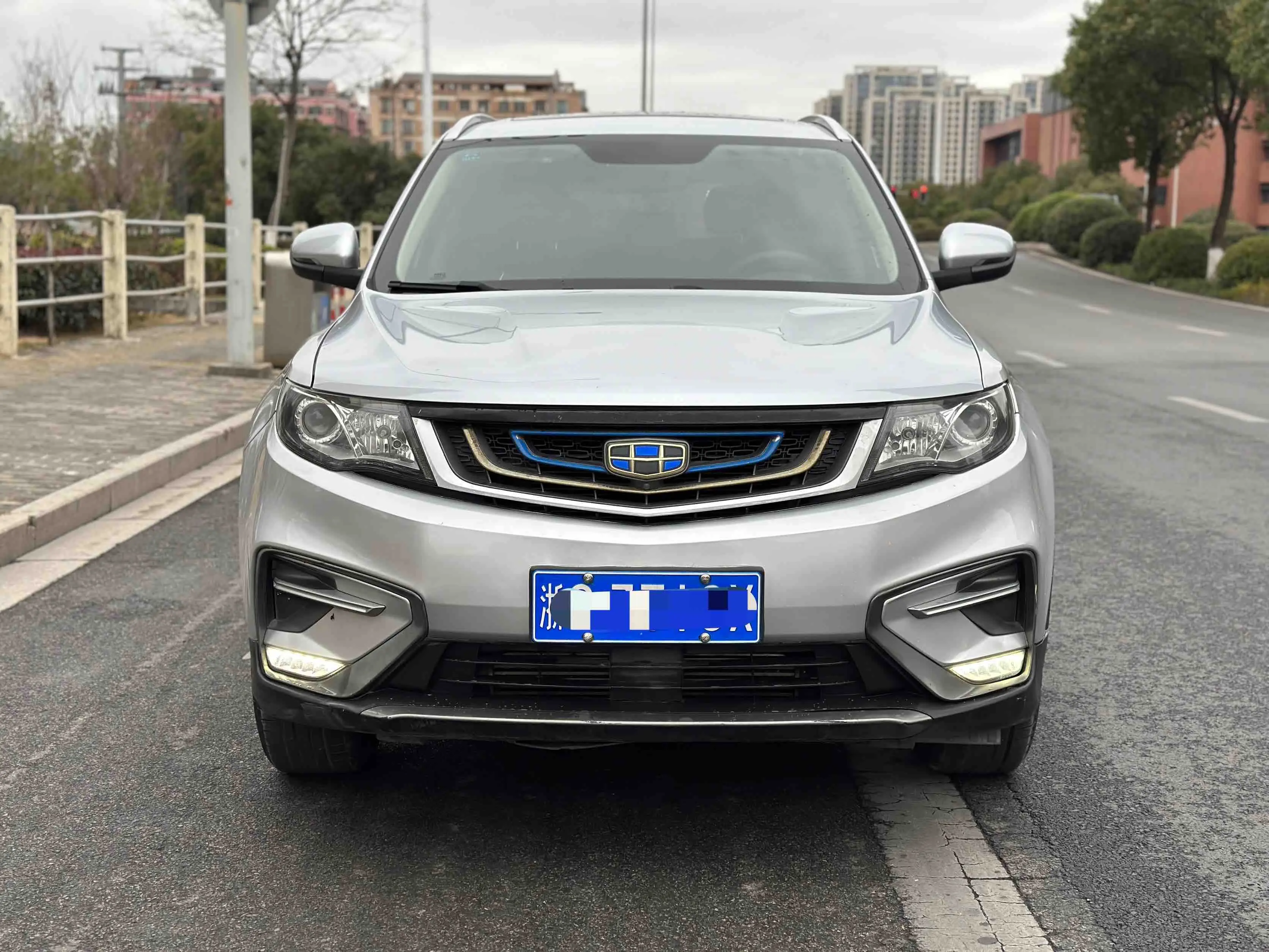 Geely Atlas (Boyue)  из Китая