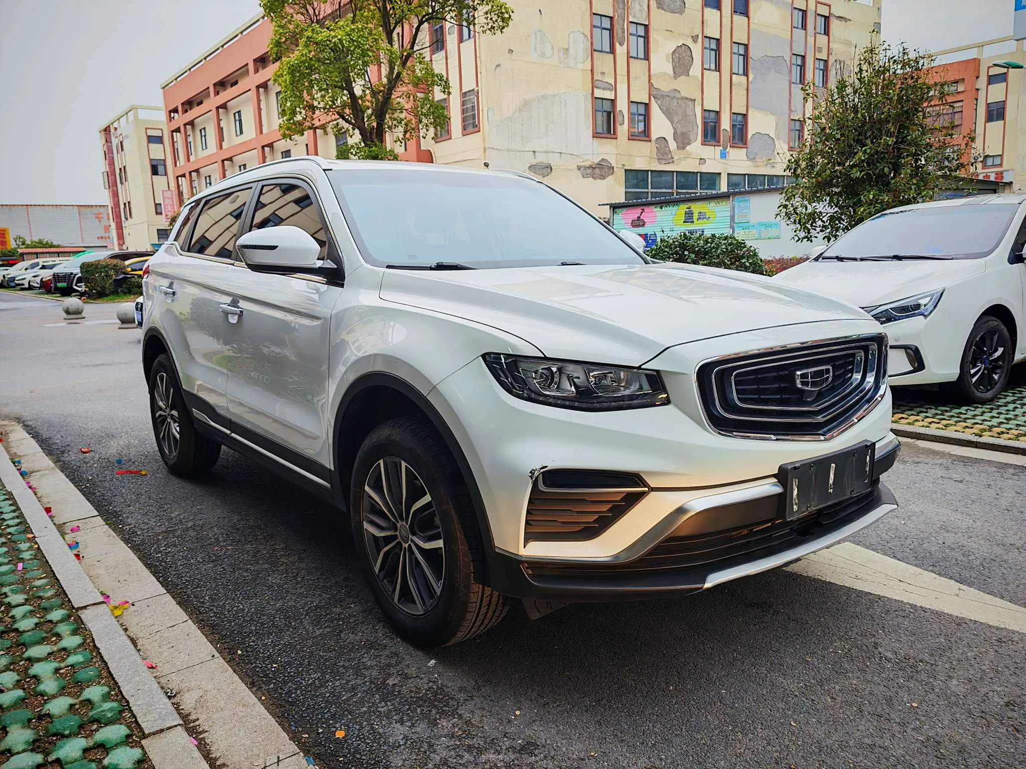 Geely Atlas (Boyue)  из Китая