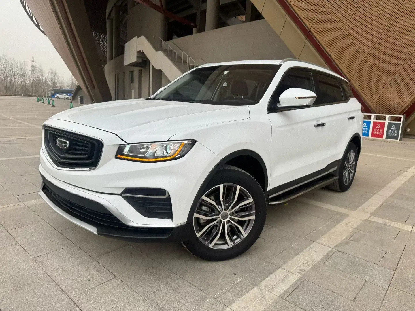 Geely Atlas (Boyue)  из Китая